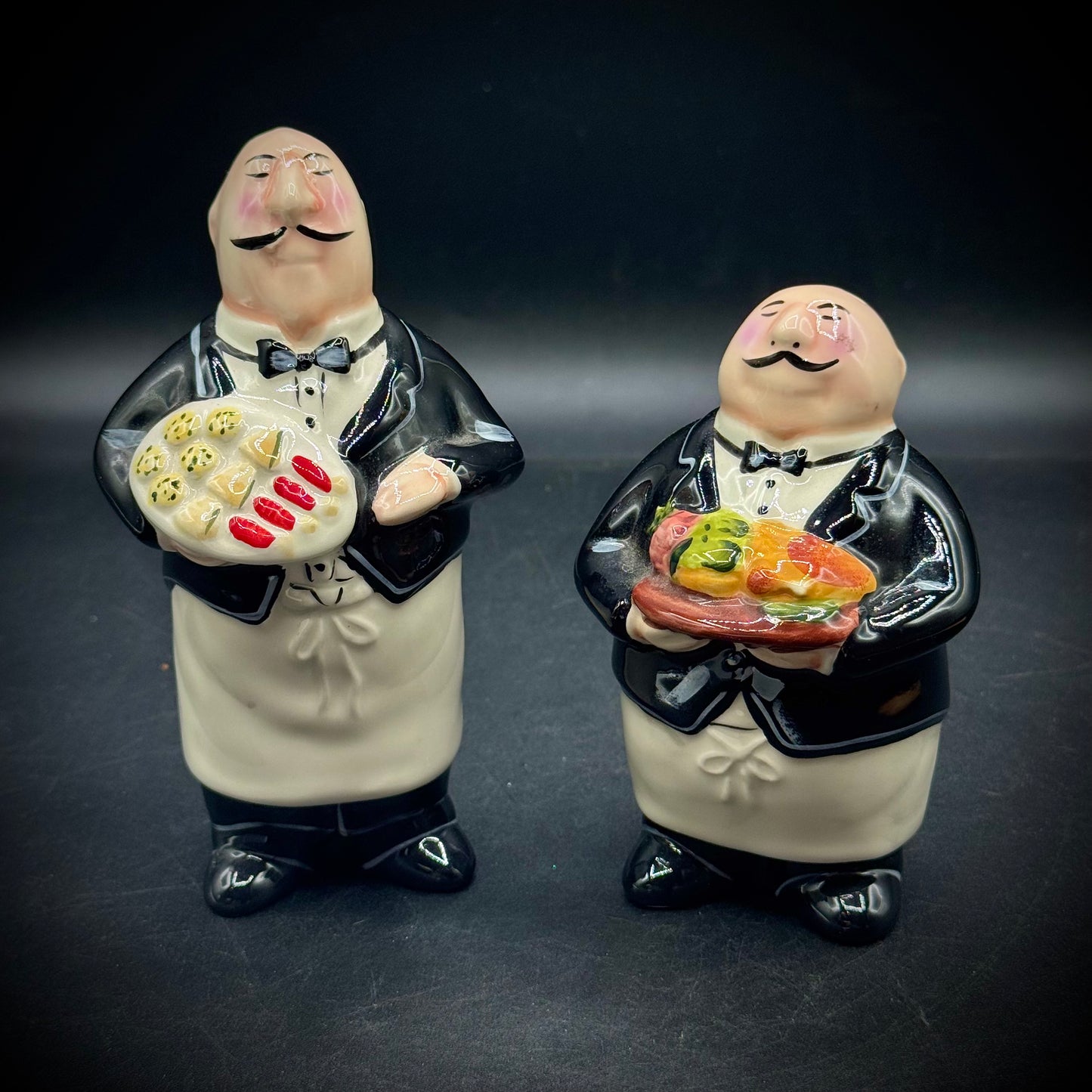 Whimsical "Dinner is Served" Waiters S&P Set