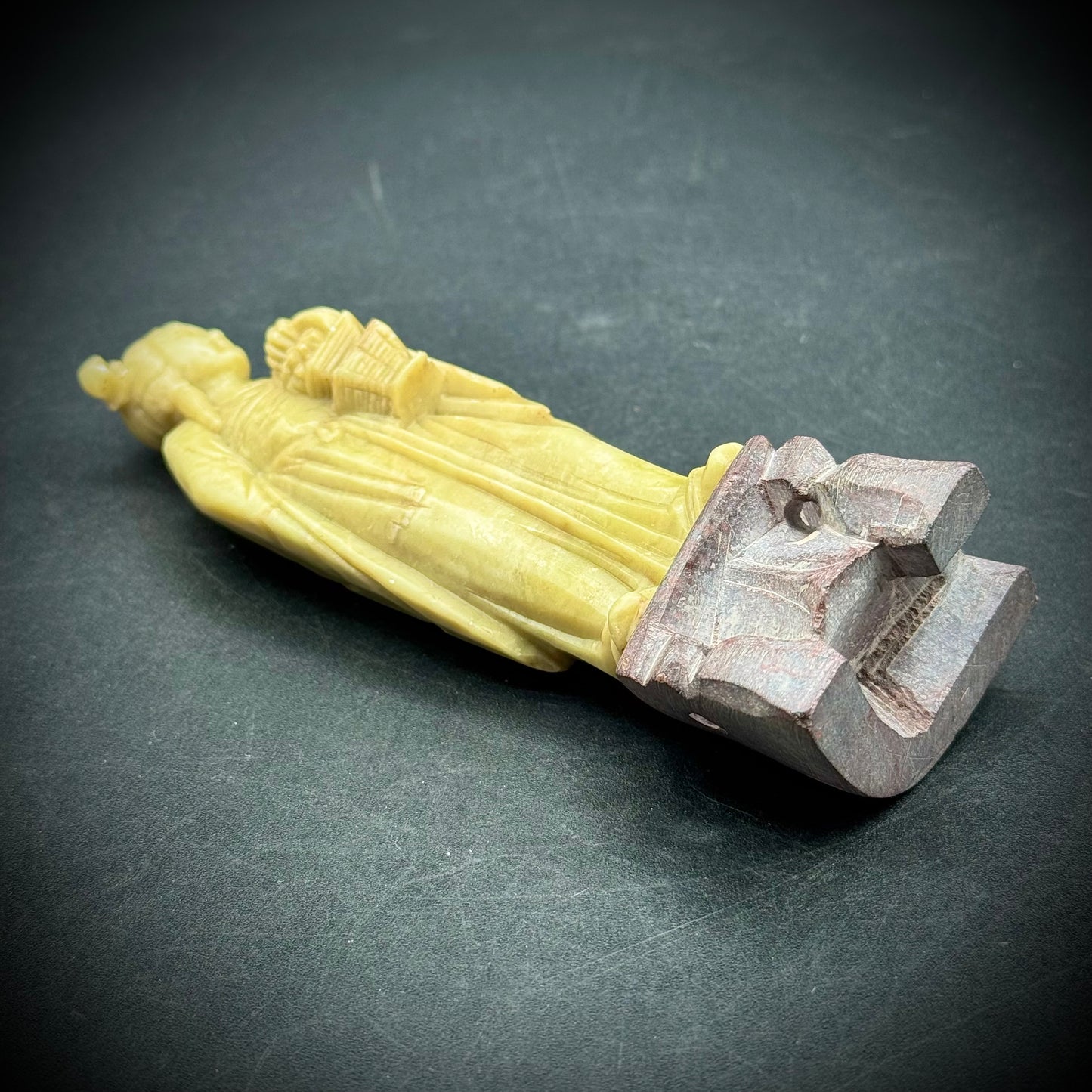 Vintage Carved Soapstone Quan Yin Guanyin Statue