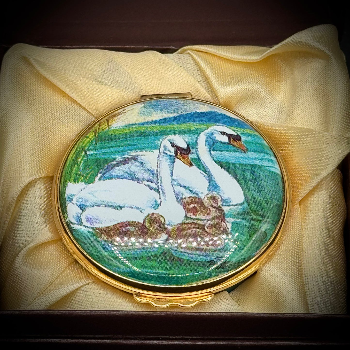 Vintage Royal Worcestershire England Painted Swan Trinket Box