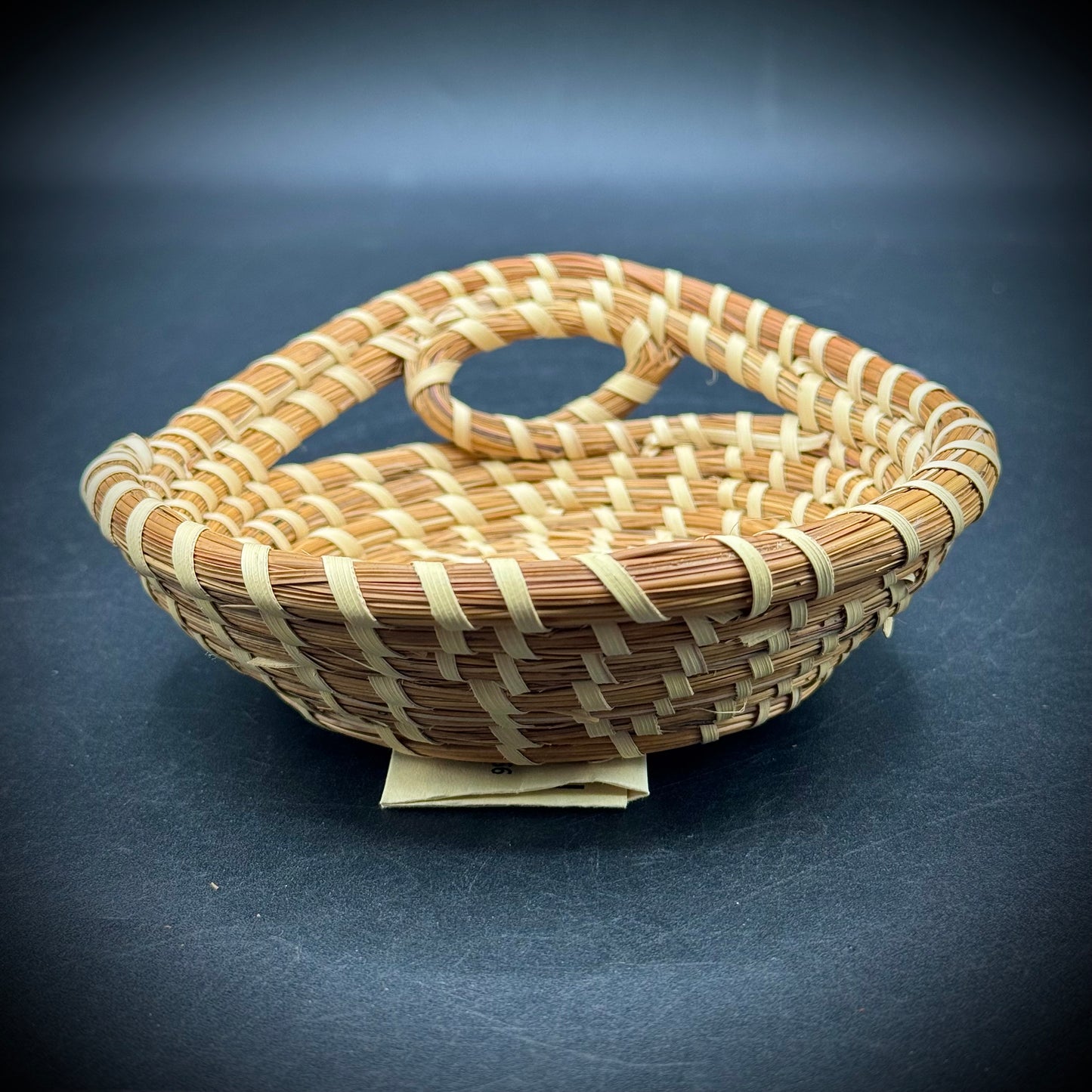 Hand Woven Charleston Sweetgrass Basket
