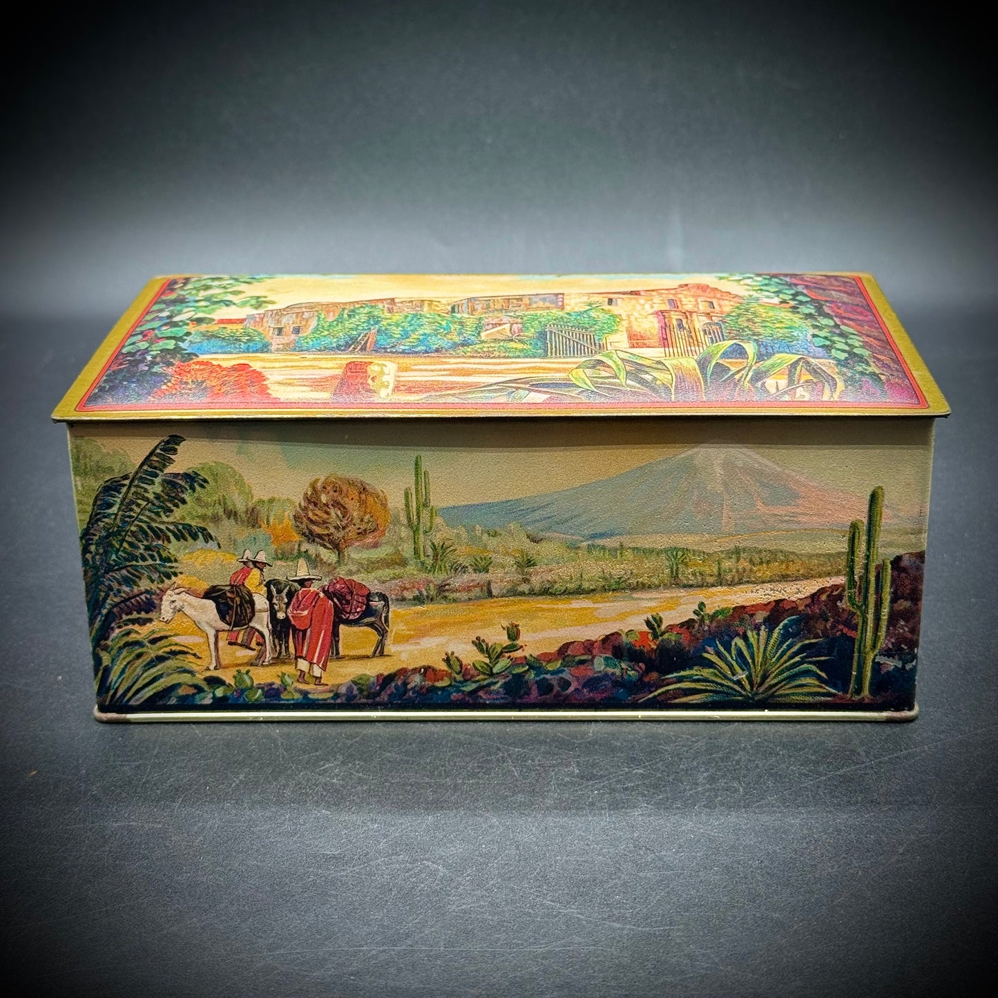 Vintage c. 1935 Canco Alamo Tin Box