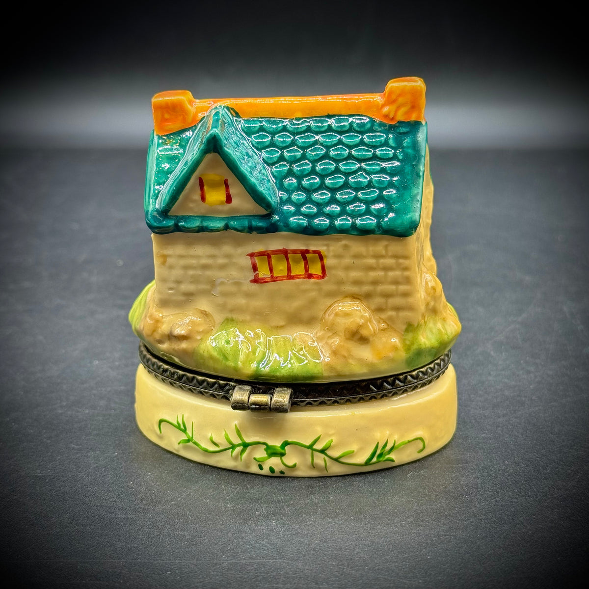 Vintage Limoges French Country Cottage Trinket Box