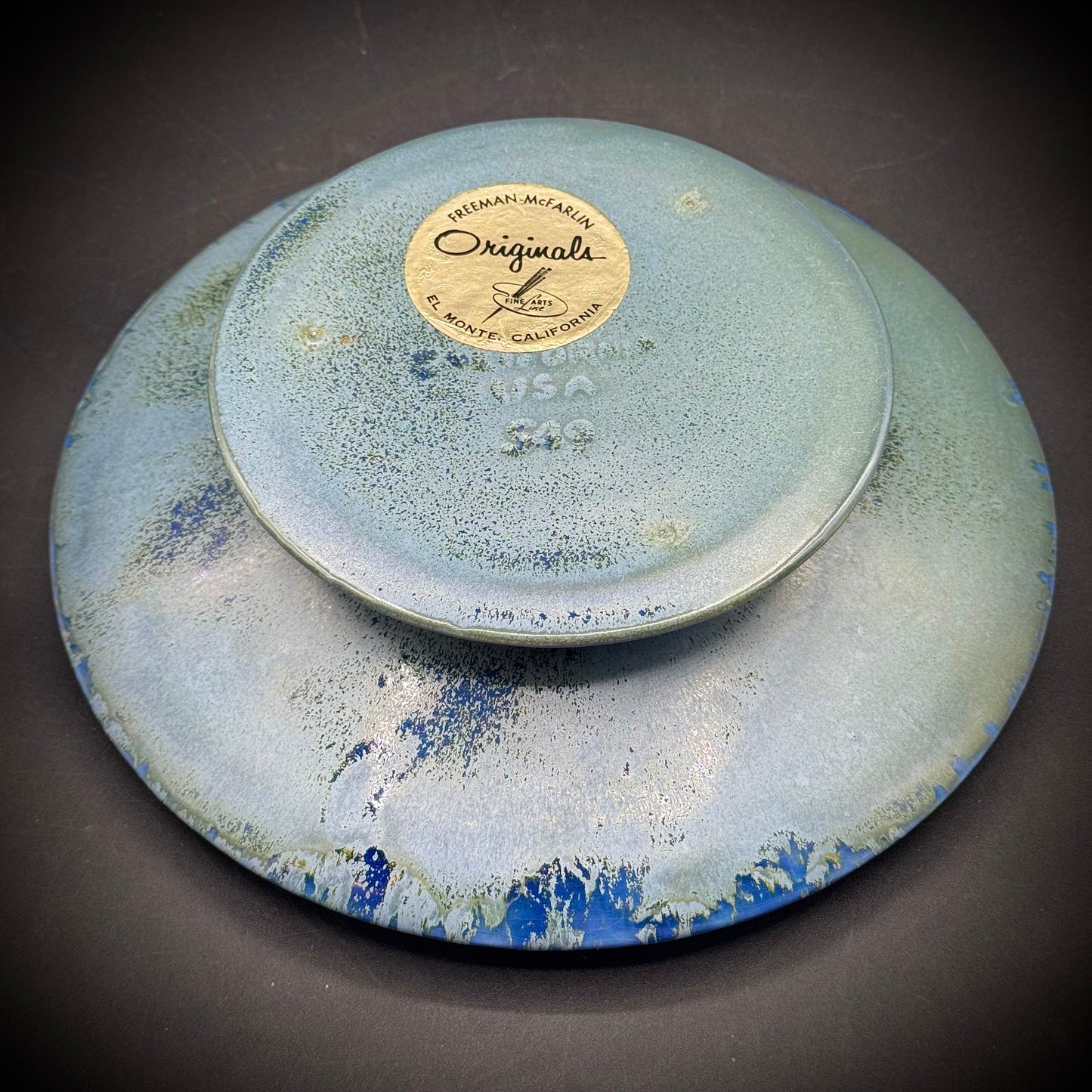 Stunning Freeman-McFarlin MCM UFO Pottery Vase with Original Label