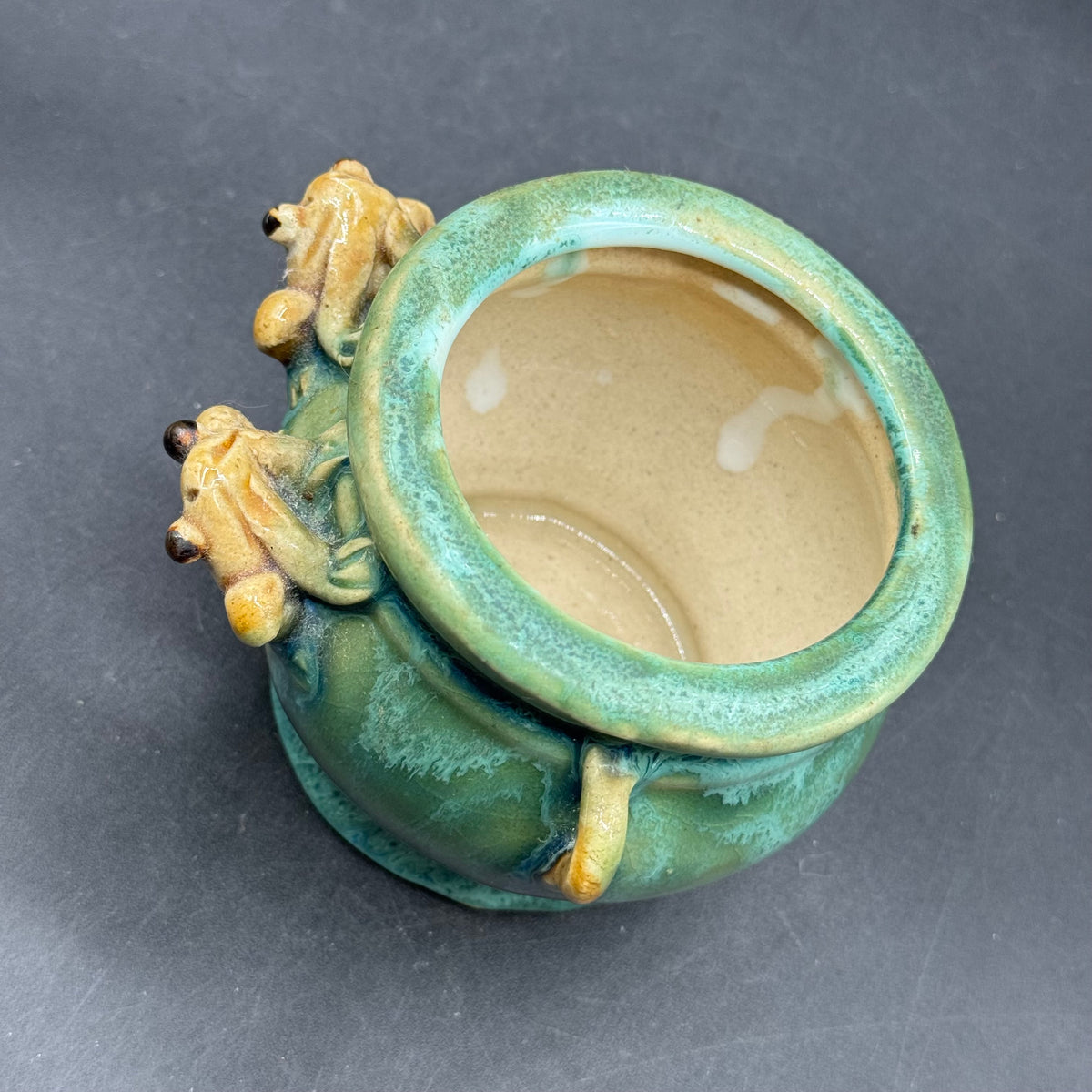 Vintage Majolica Two Frog Planter