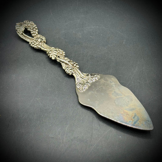 Vintage Arthur Court Cake/Pie Server