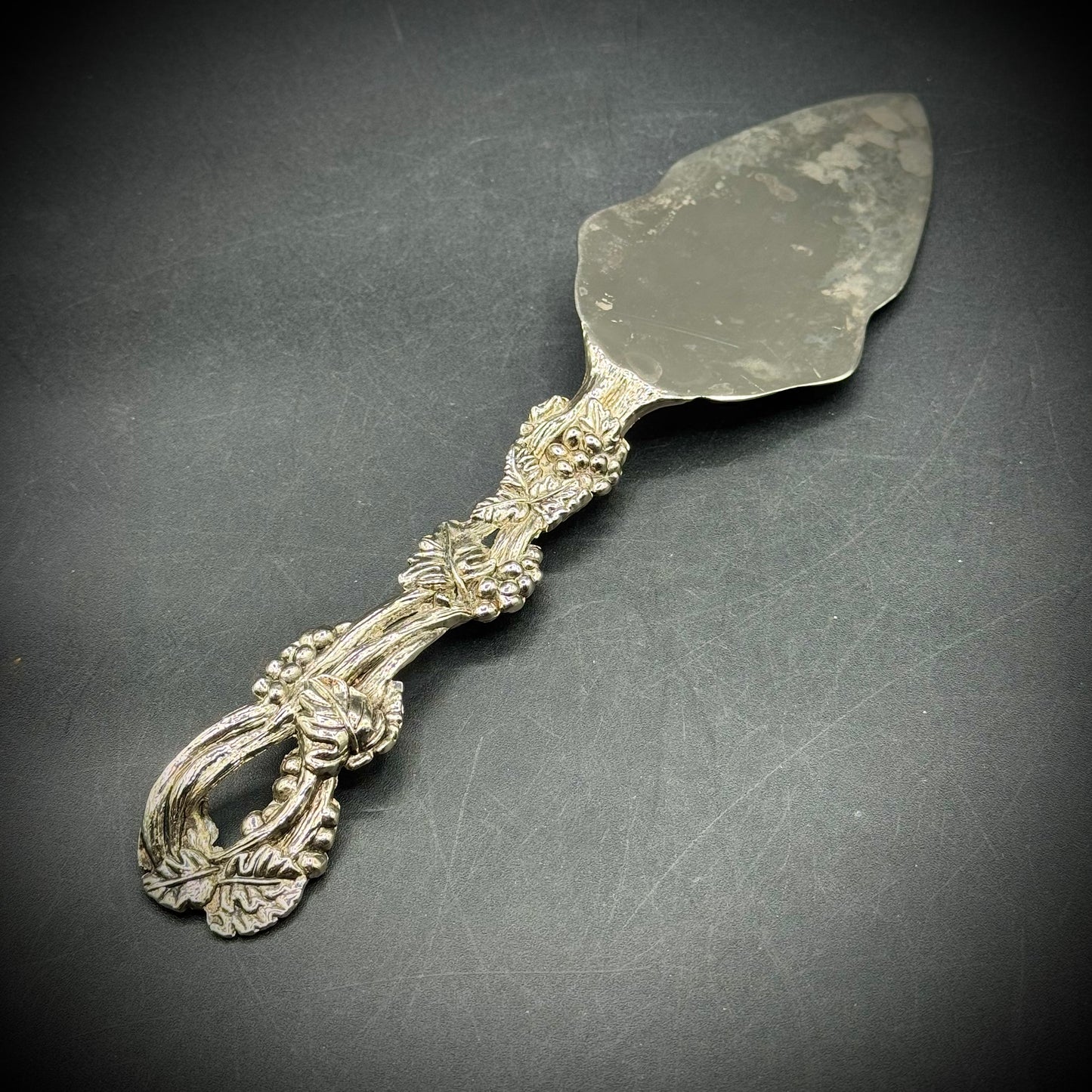 Vintage Arthur Court Cake/Pie Server