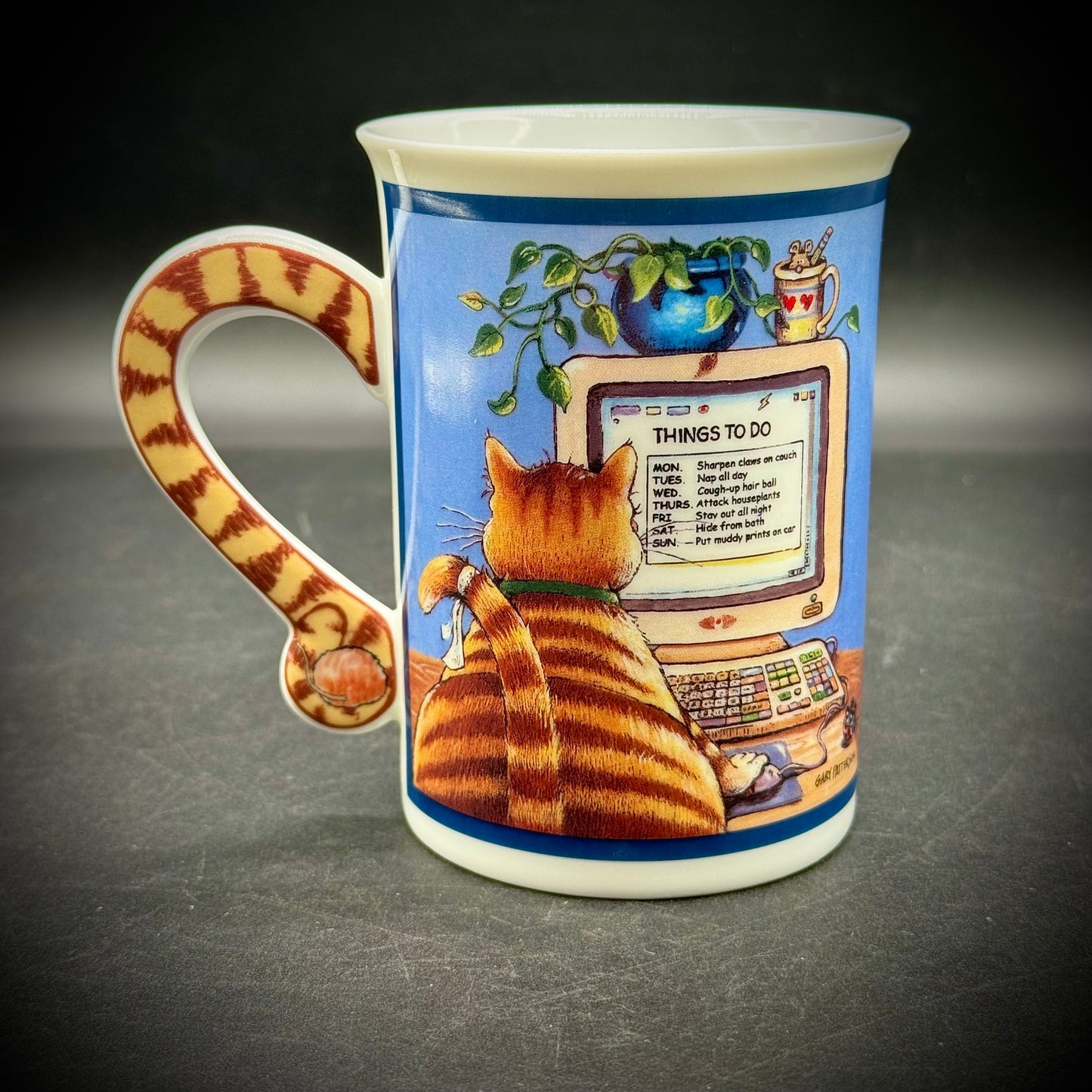 Vintage Gary Patterson Danbury Mint Mug "The Mouser"