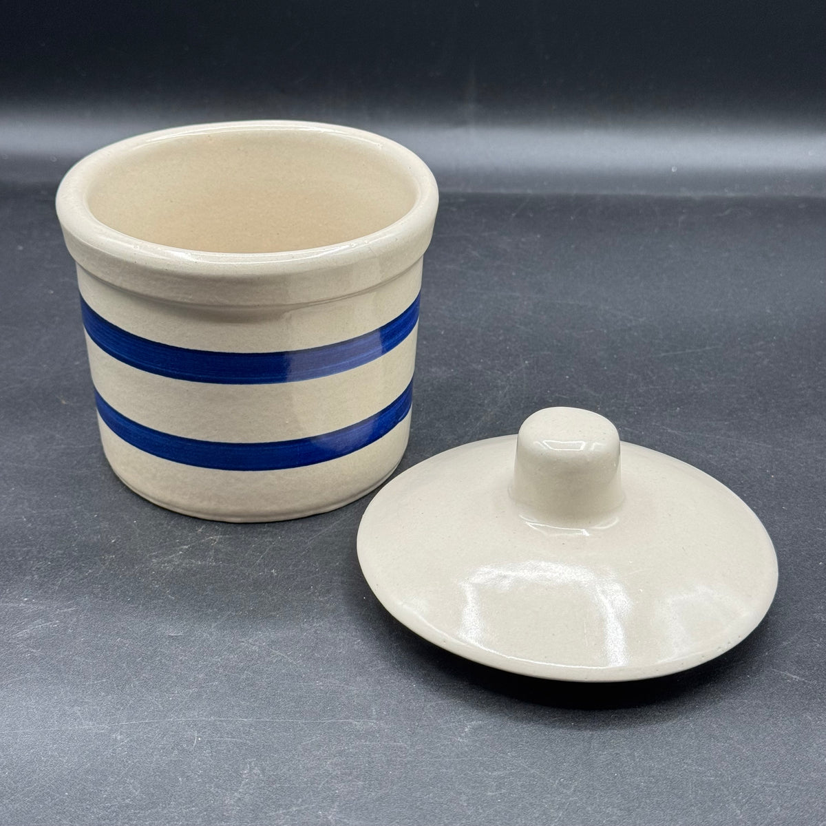 Vintage Robinson Ramsbottom Roseville, Ohio Stoneware Lidded Canister