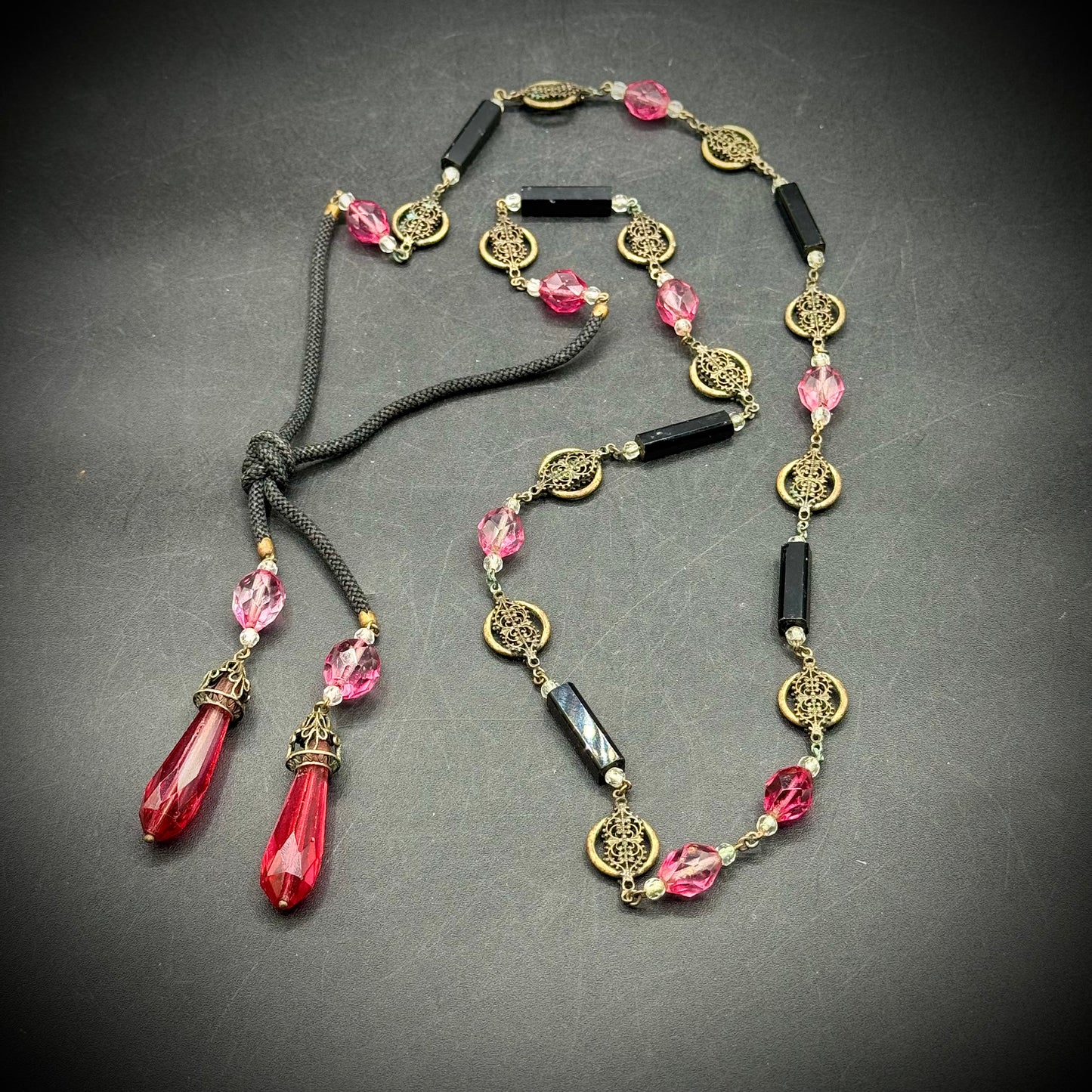 Vintage 1920s Long Art Deco Style Necklace