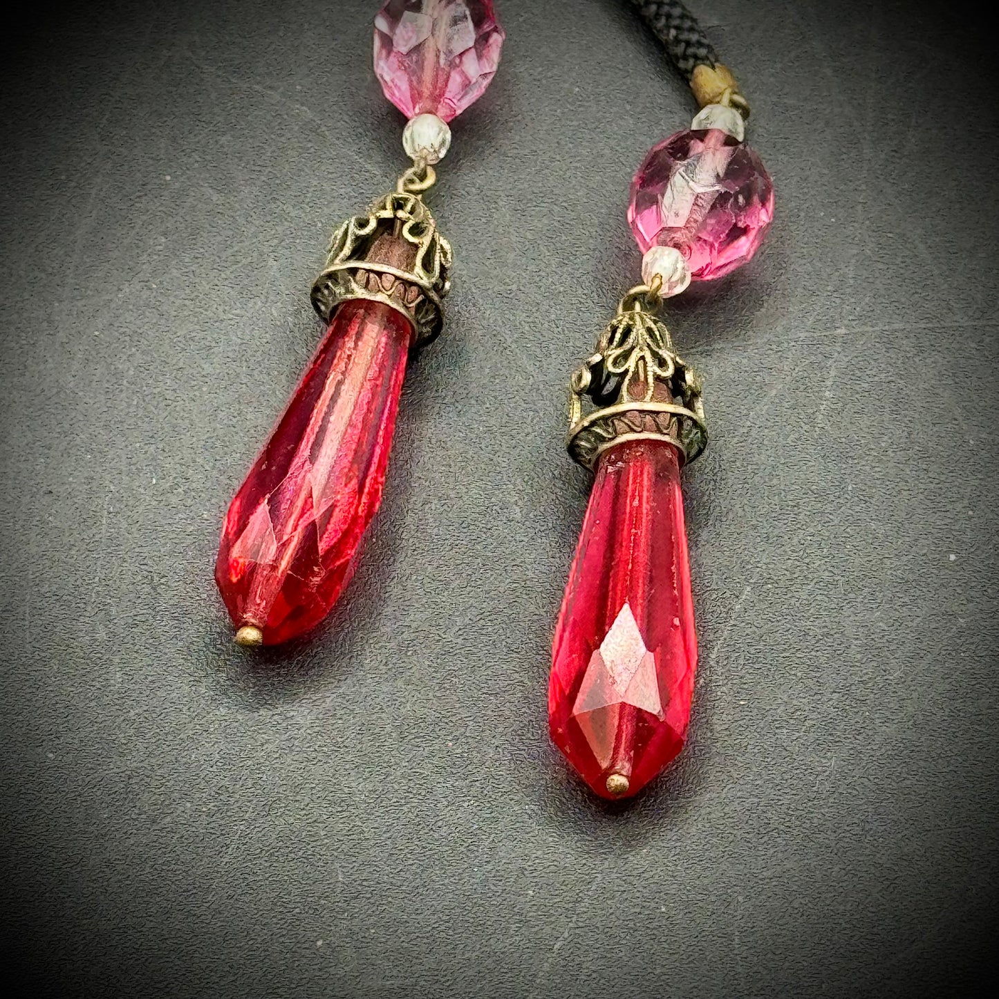 Vintage 1920s Long Art Deco Style Necklace