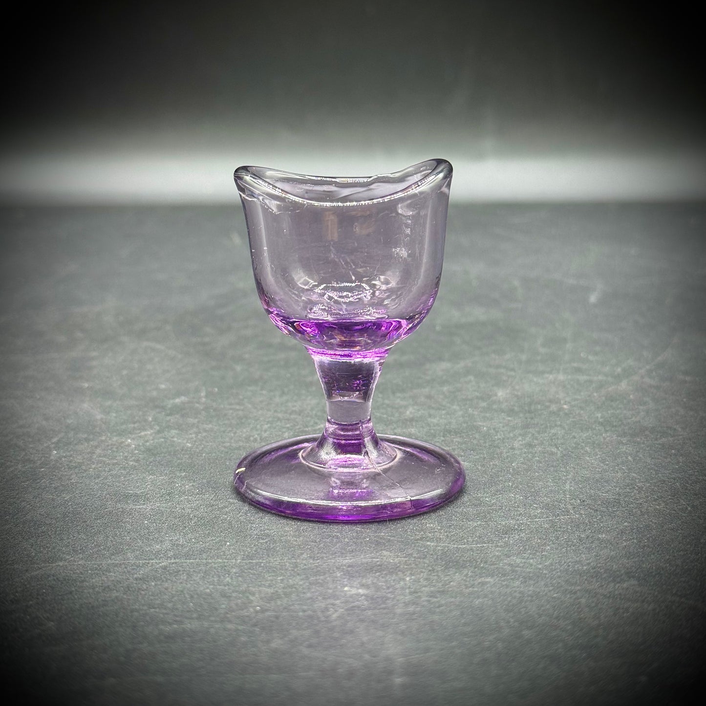 Vintage Guernsey Purple Glass Eye Cup