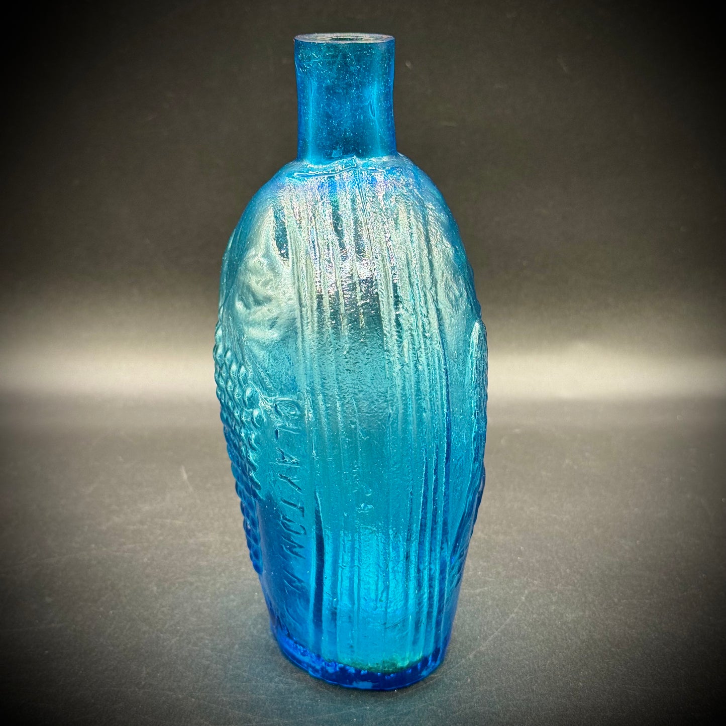 Vintage Clevenger Brothers Blue Bottle Grapes & Eagle Pattern