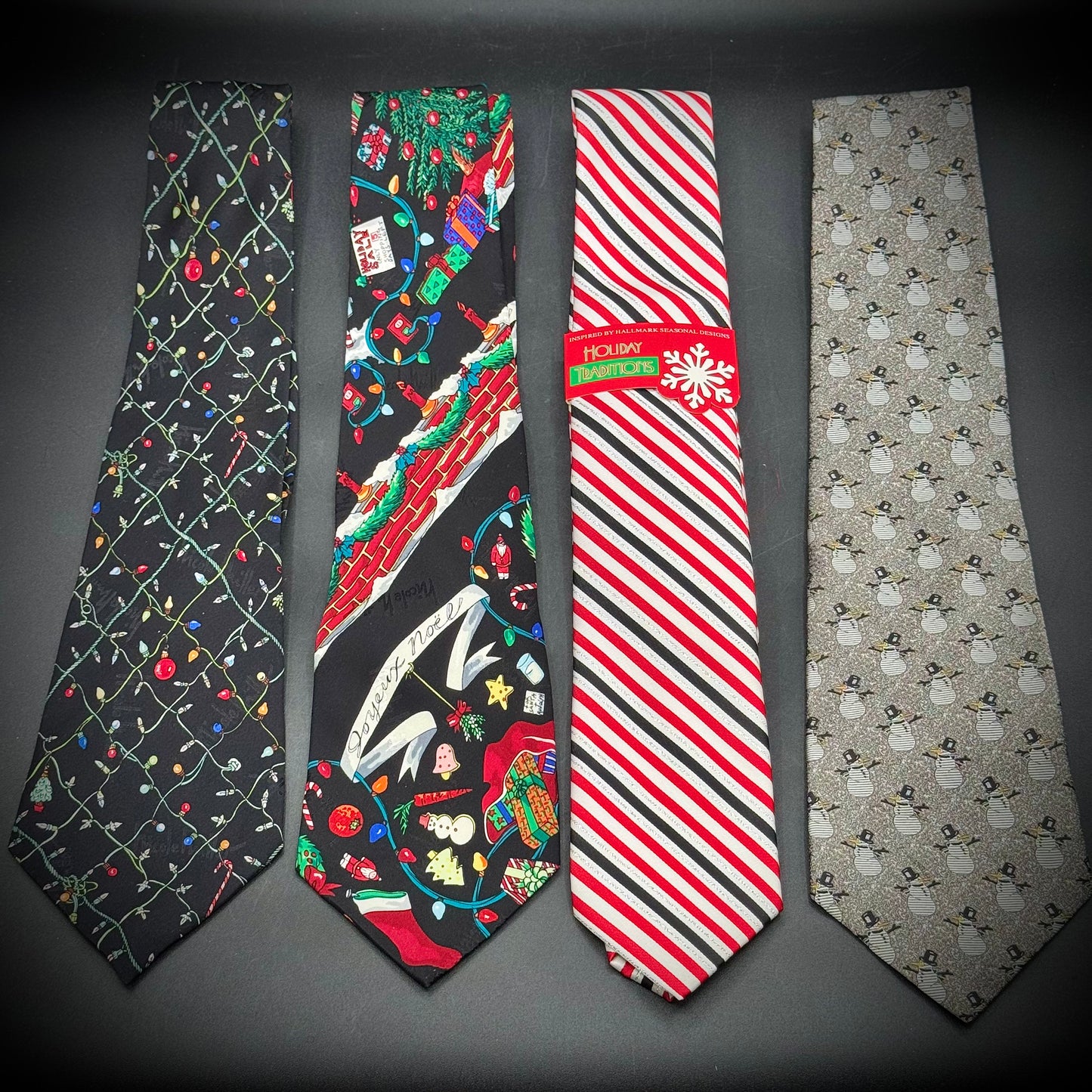 Set of 4 Holiday Fashion Ties