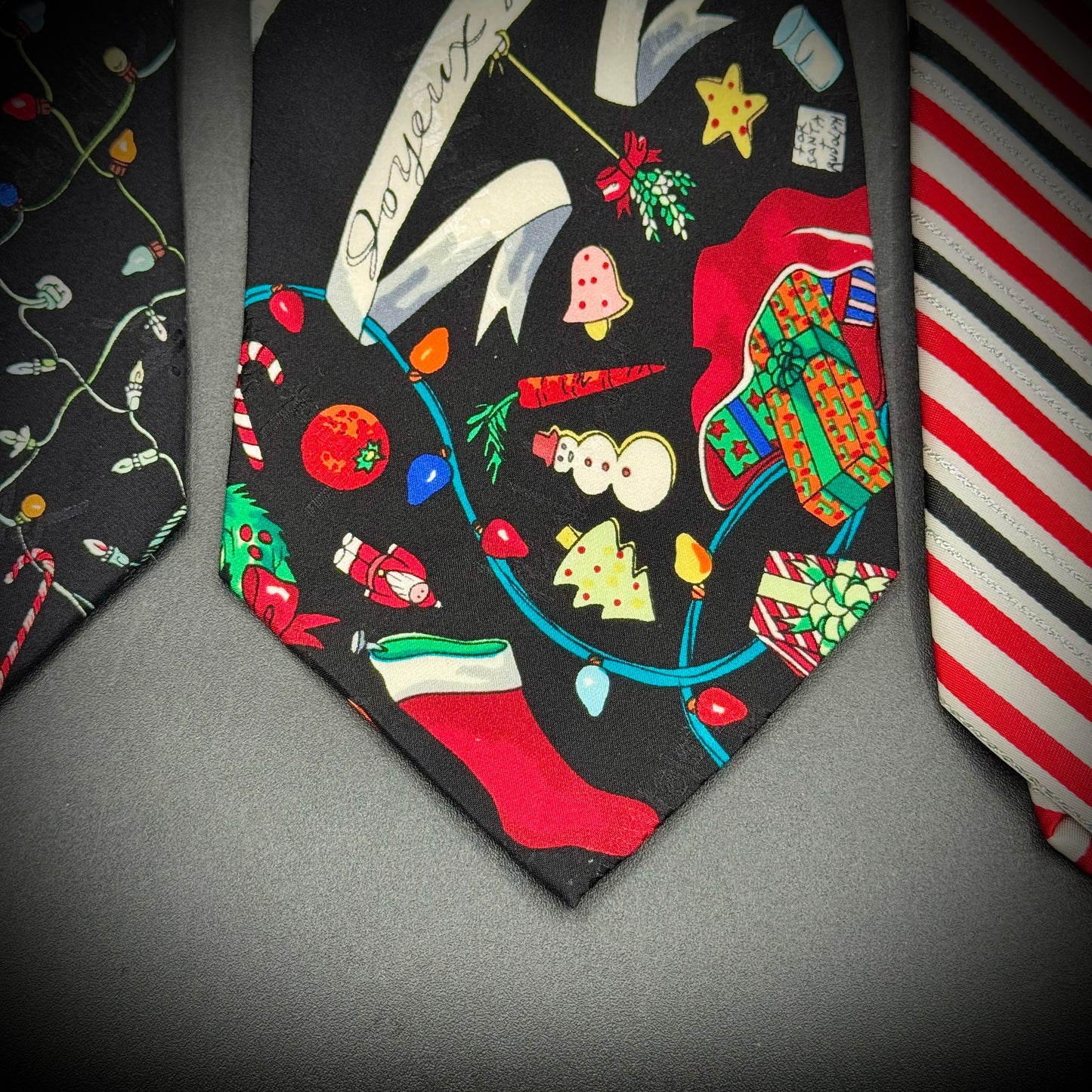 Set of 4 Holiday Fashion Ties