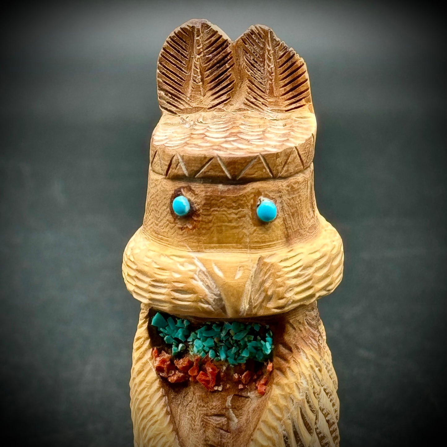 Native American Zuni Carved Fetish w/Turquoise Accents