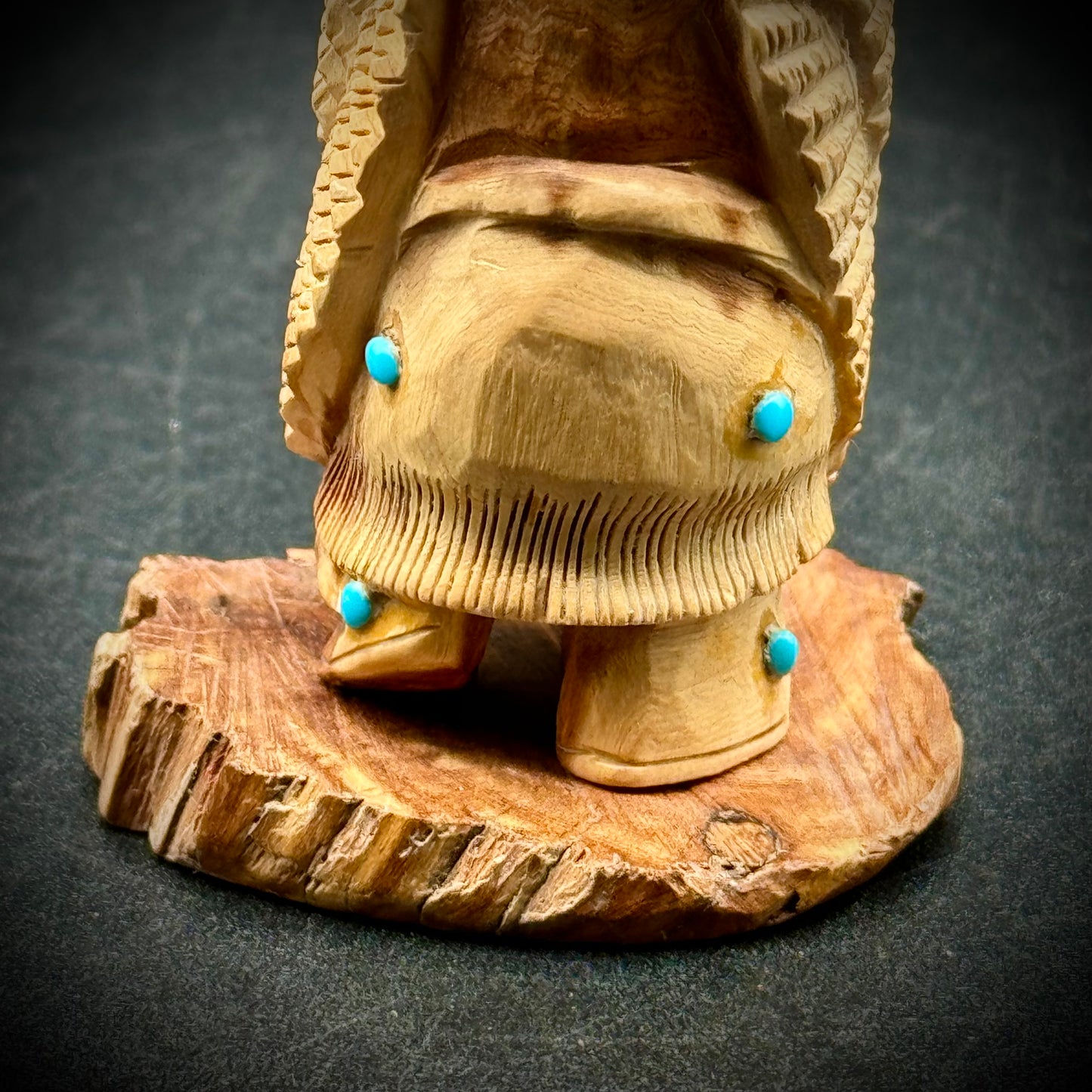 Native American Zuni Carved Fetish w/Turquoise Accents