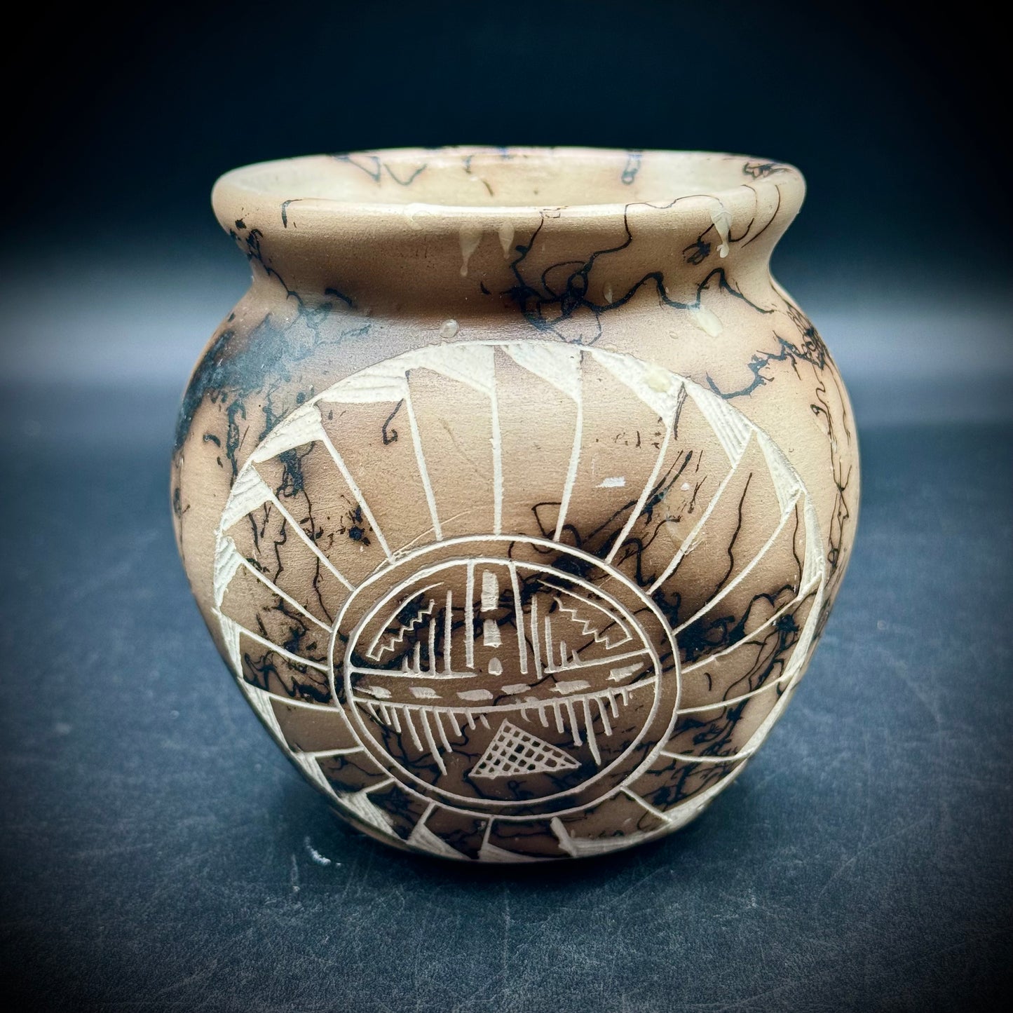 Native American Navajo Horse Hair Pottery "Sun" Vase