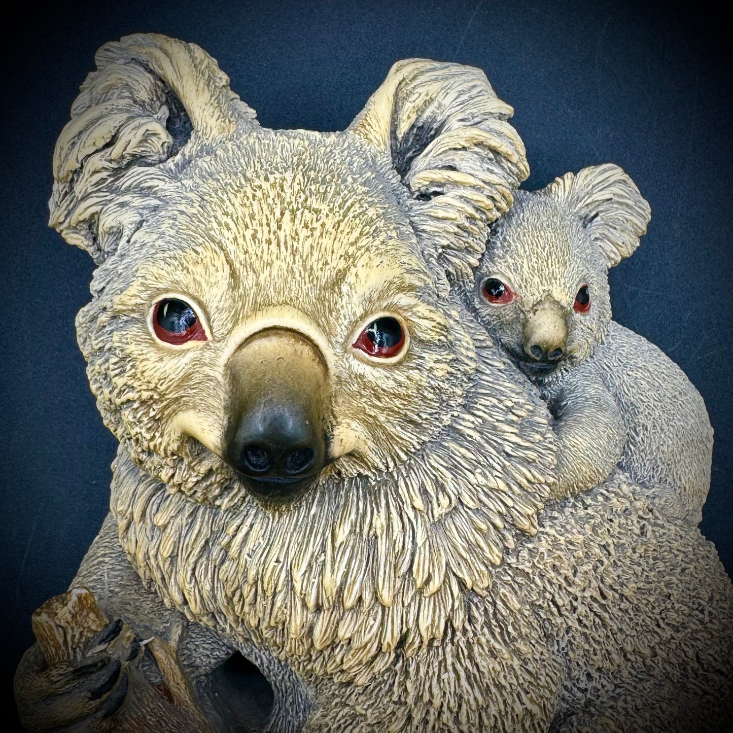 Vintage Bossons England Chalkware Koala and Baby Hanging Wall Display