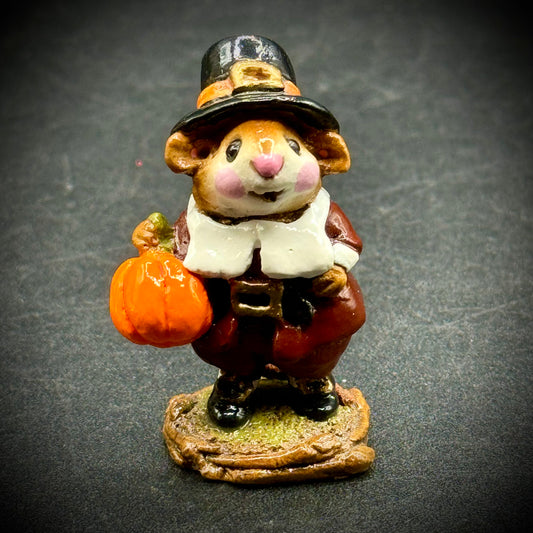 Wee Forest Folk 1984 Mouse Figurine "Peter's Pumpkin" Artist Signed w/Original Box