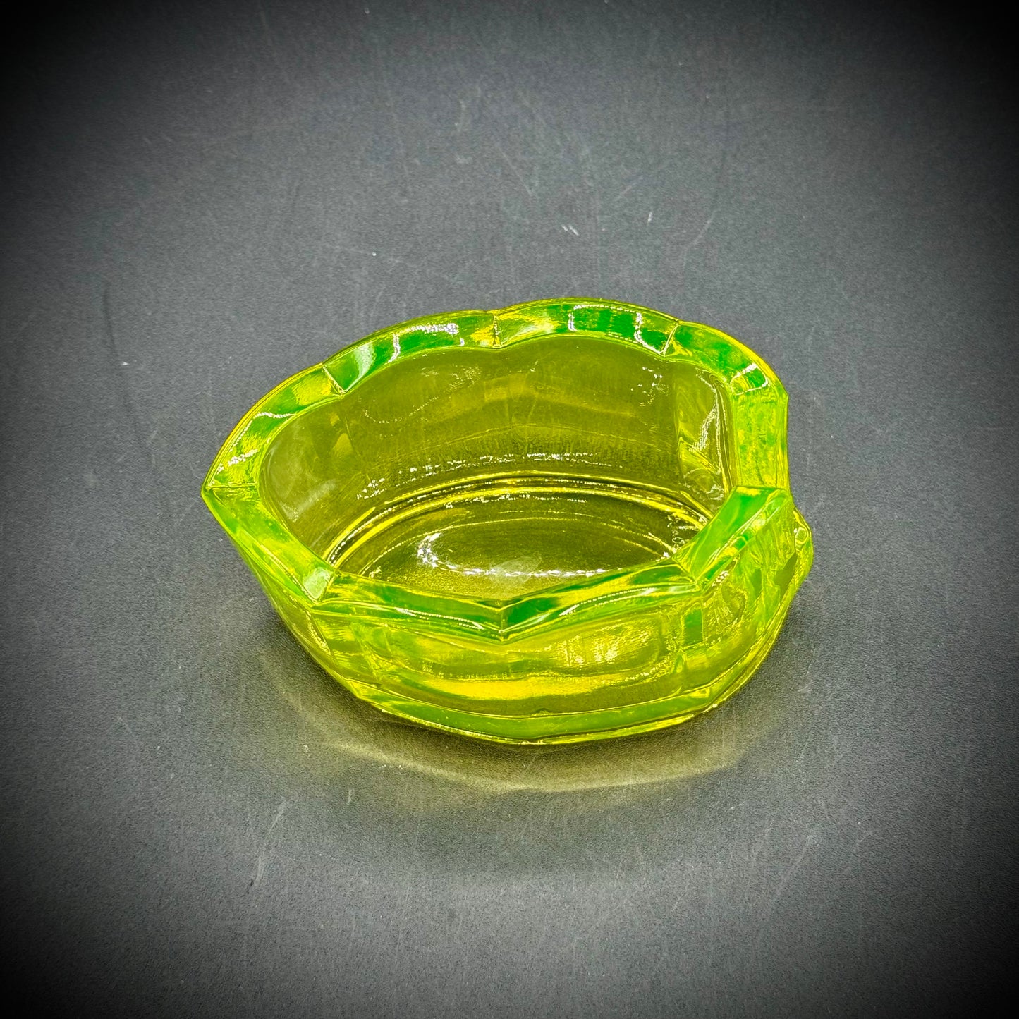 Vintage Clamborn Vaseline Glass Spoon Rest