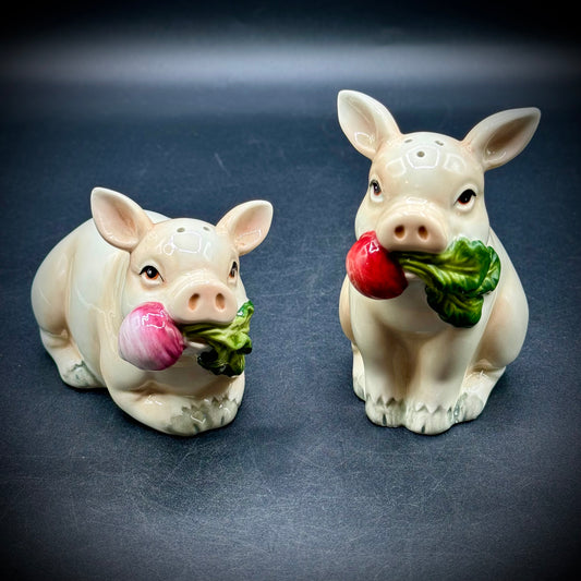 Fitz & Floyd Pigs Salt & Pepper Shakers