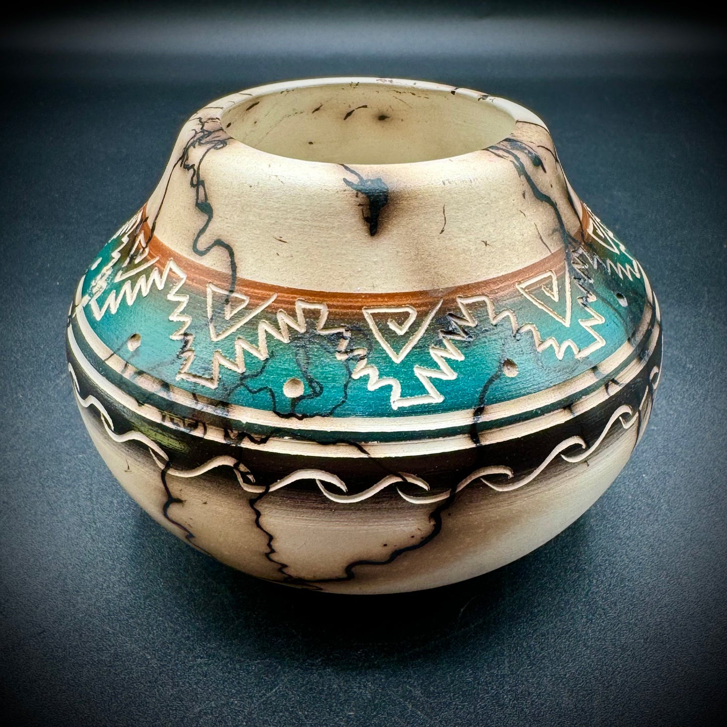 Navajo Indian Hand Etched & Painted Horse Hair Pottery