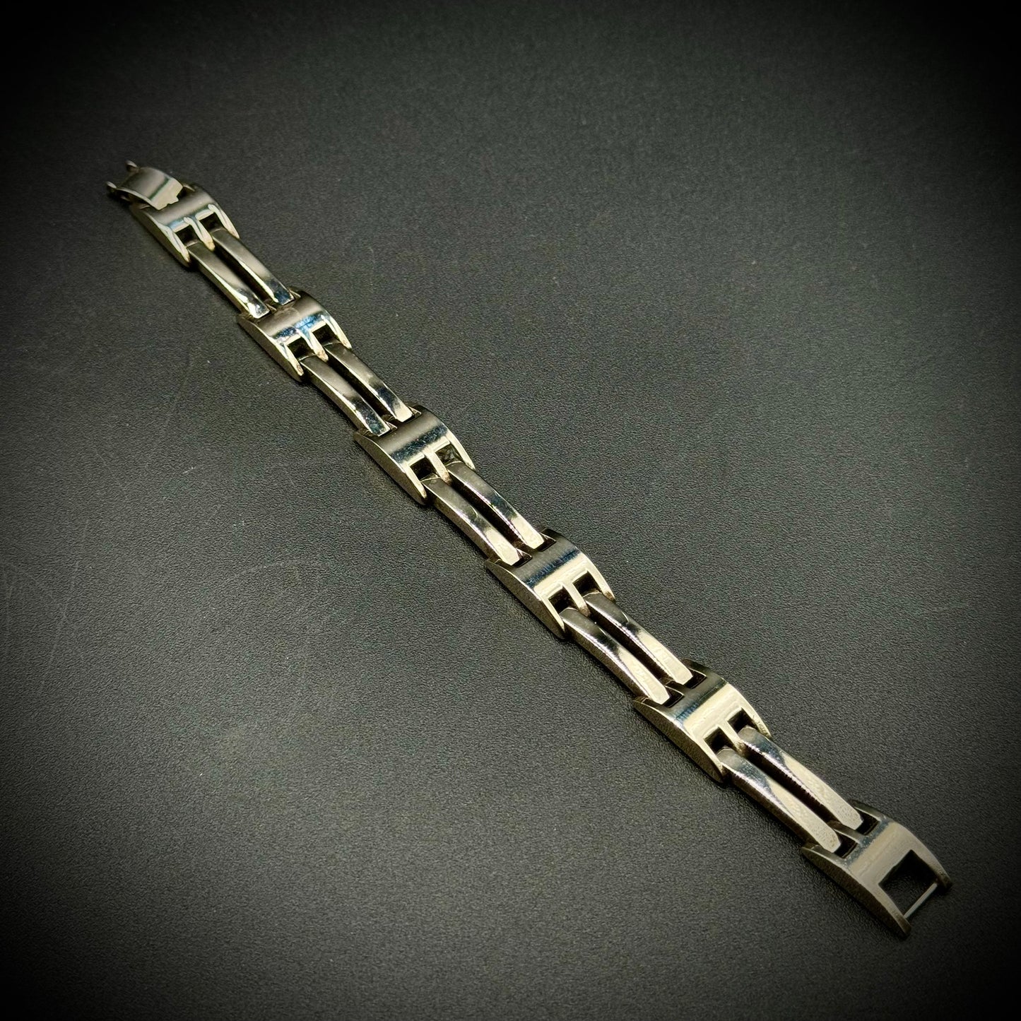 Heavy Sterling Silver Geometric Design Bracelet