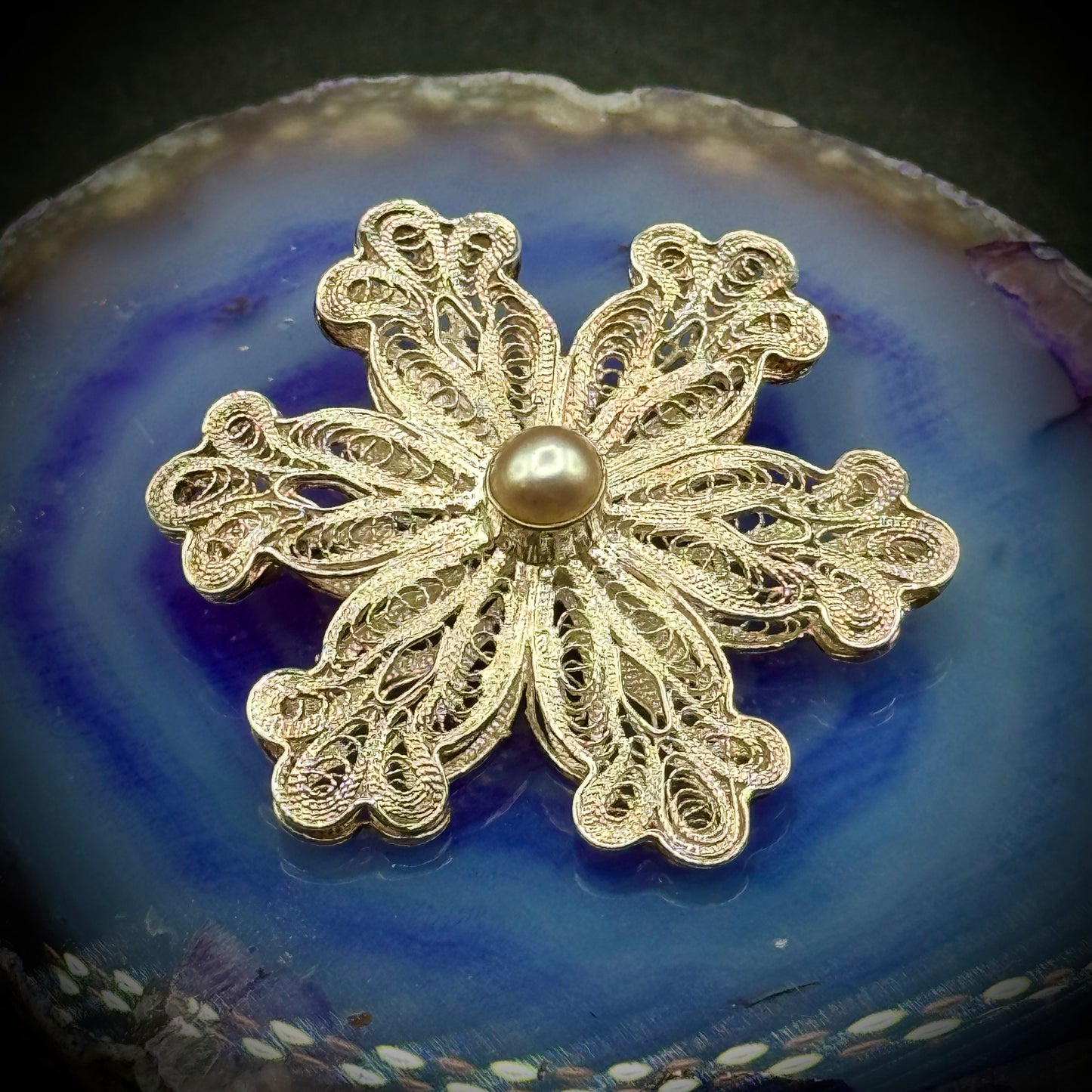 Sterling Silver Filigree Pin/Brooch with Cabochon Pearl