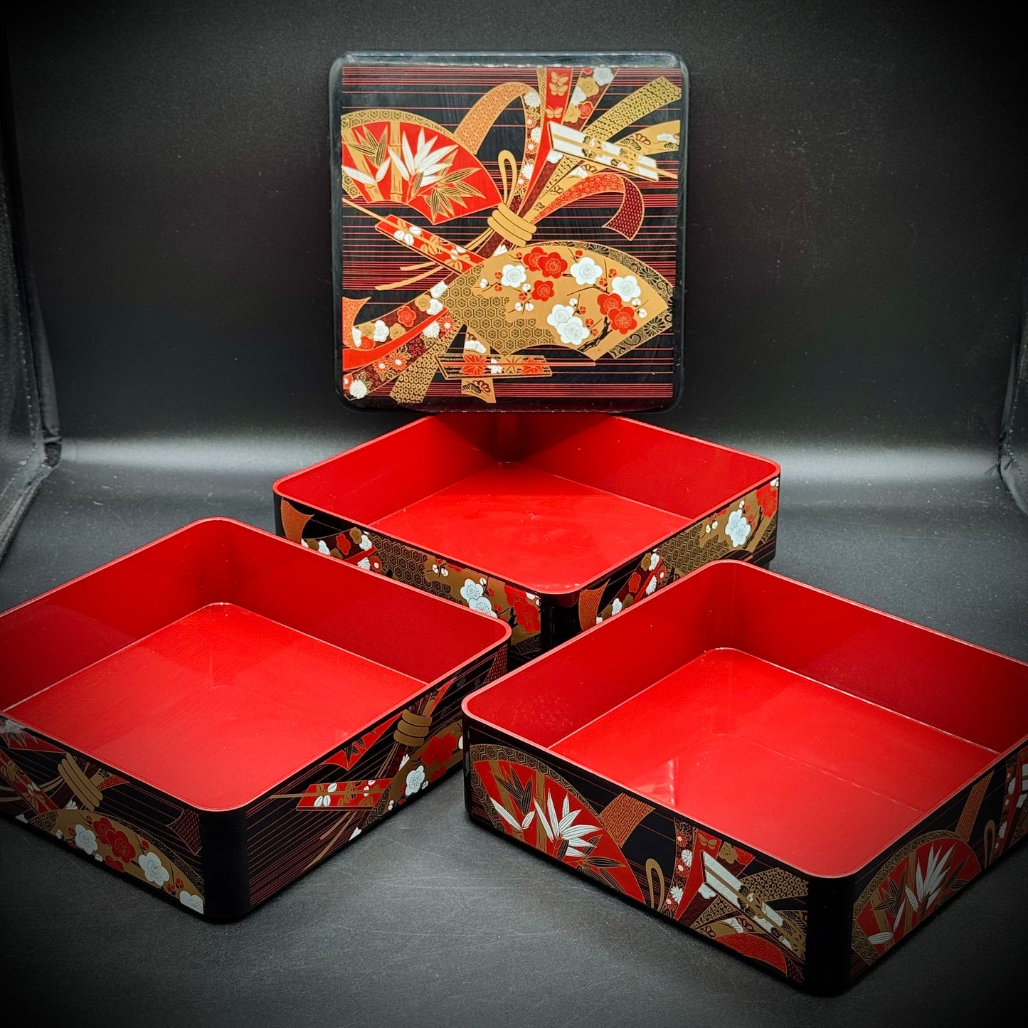 Vintage Yamanaka Japan Lacquerware 3-Tier Treasure Box