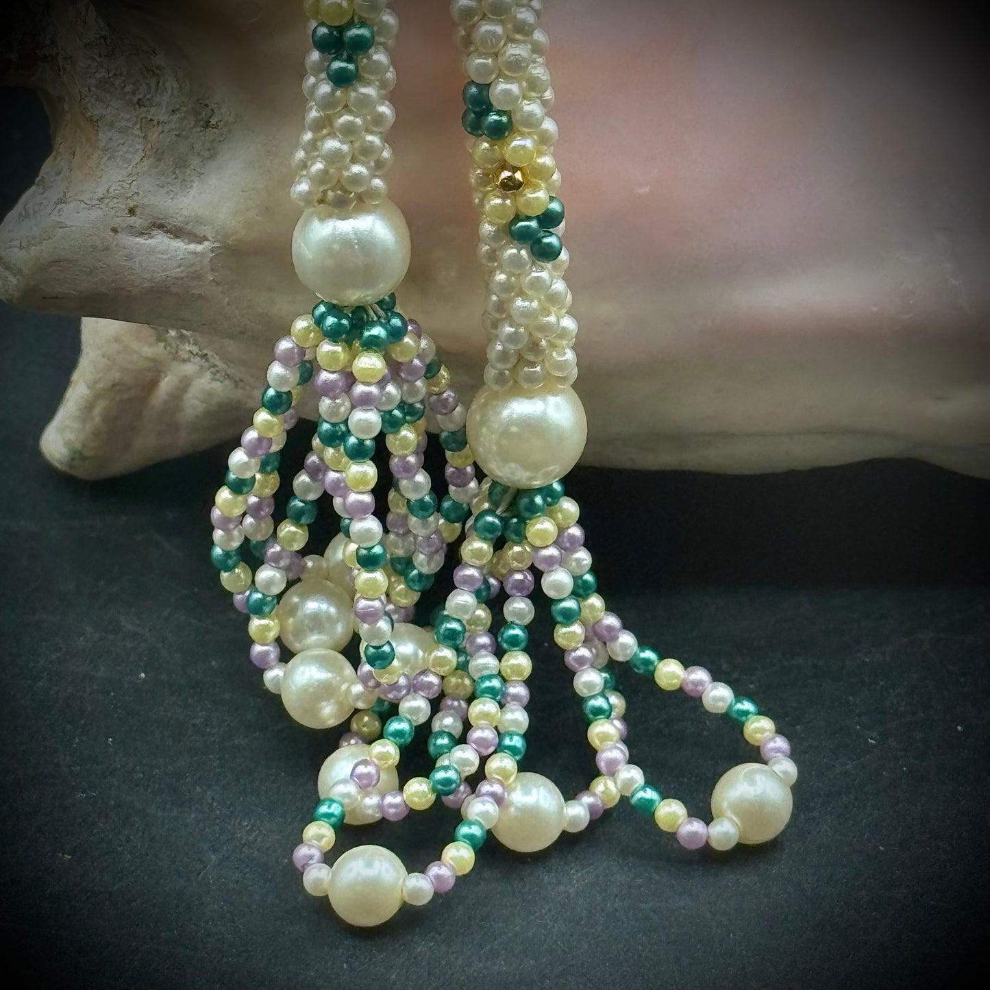 Long Beaded Pearl Motif Lariat Necklace