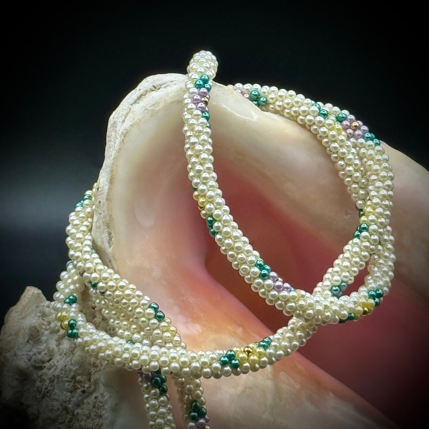 Long Beaded Pearl Motif Lariat Necklace