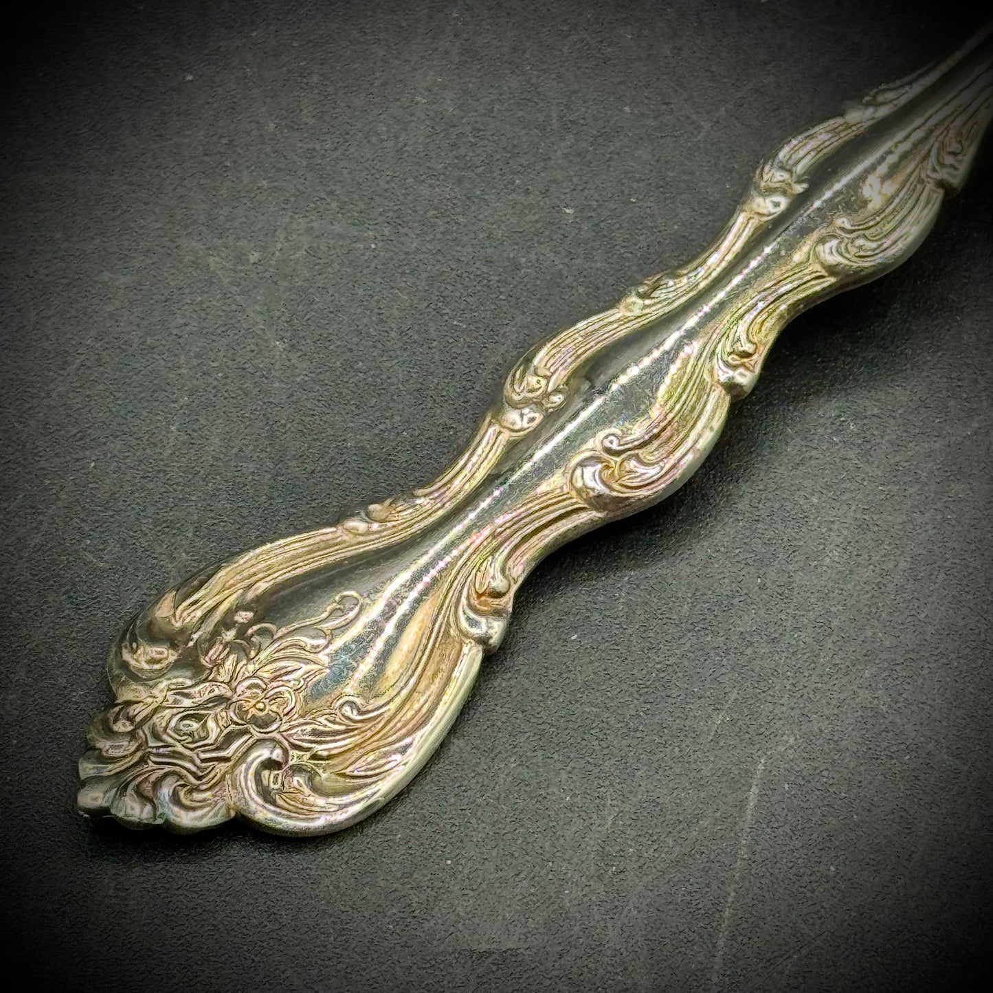 International Silverplate Scalloped Serving Spoon