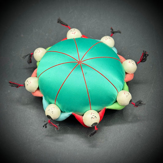 Vintage Chinese Pin Cushion with 8 Figure Border