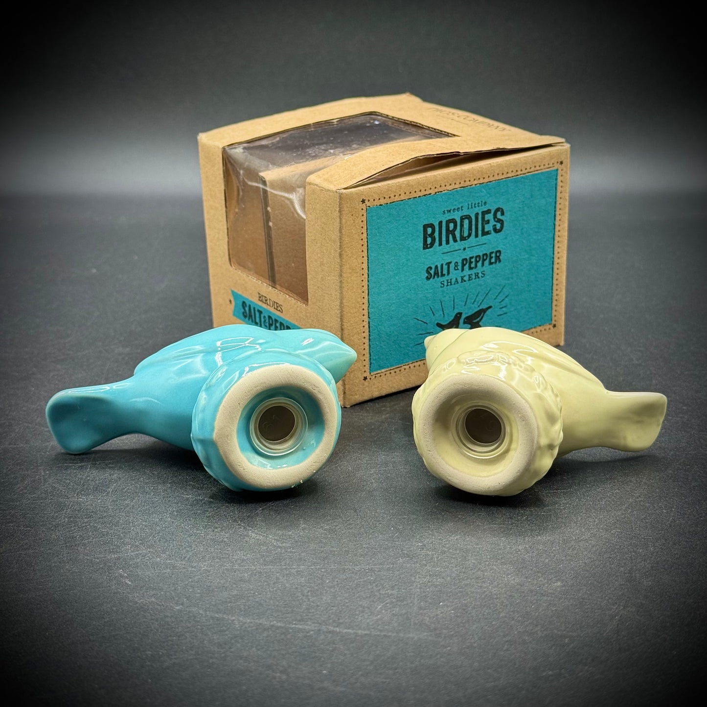 New in Box Two's Company Bird S&P Set