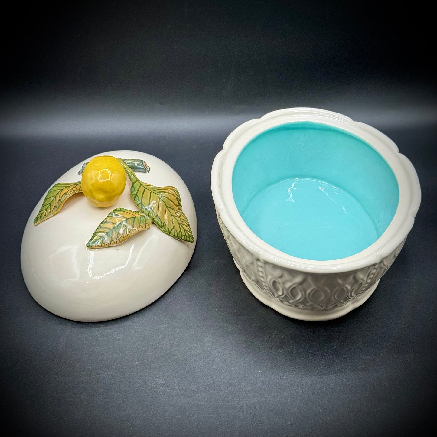 Chanticleer by Hand Lemon Motif Lidded Casserole