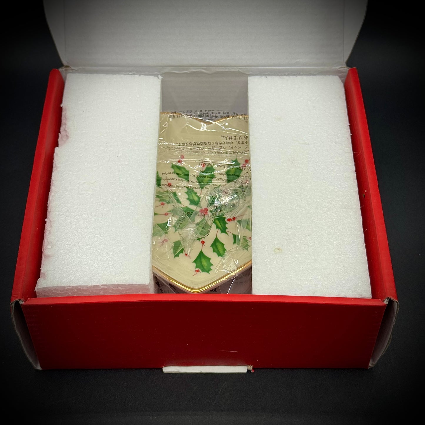 New in Box Lenox Holiday Heart Trinket Dish