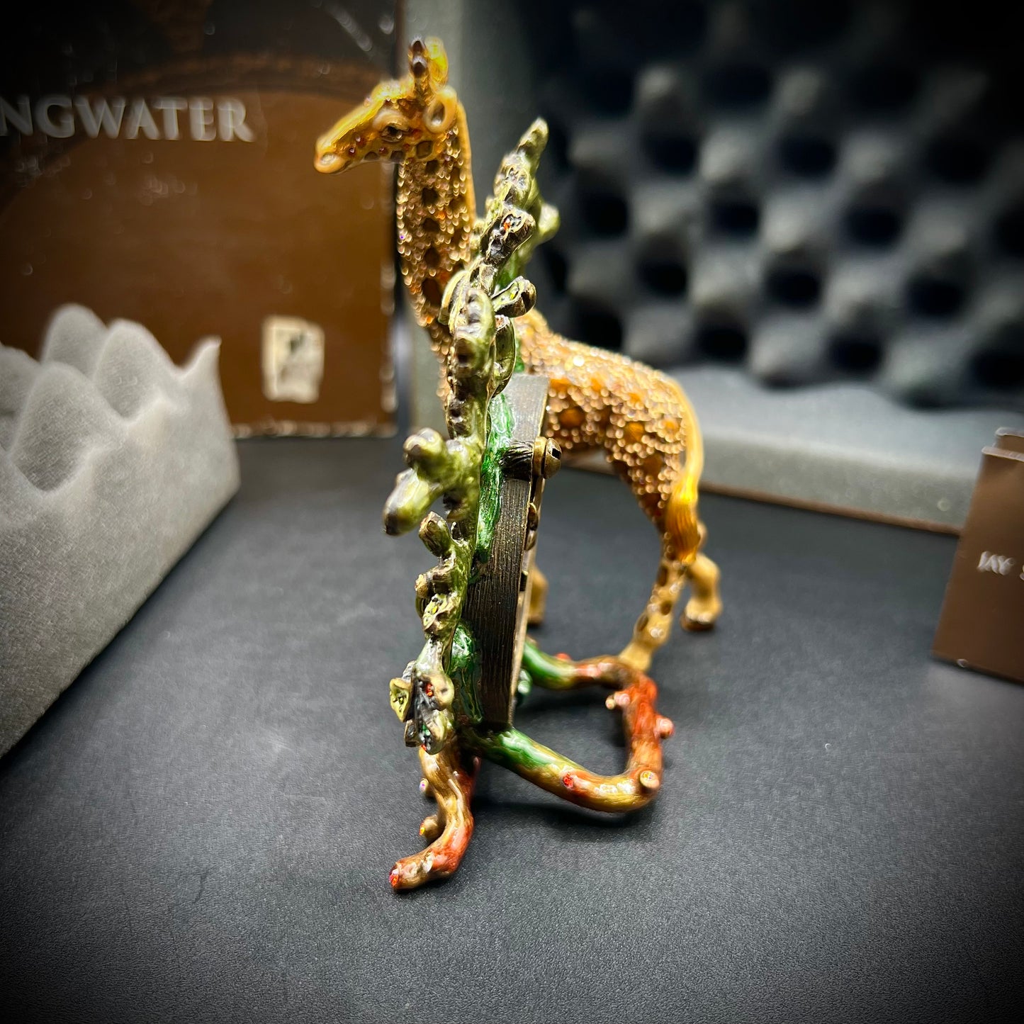 Jay Strongwater Jungle Collection “Liam” Giraffe Frame/Figurine