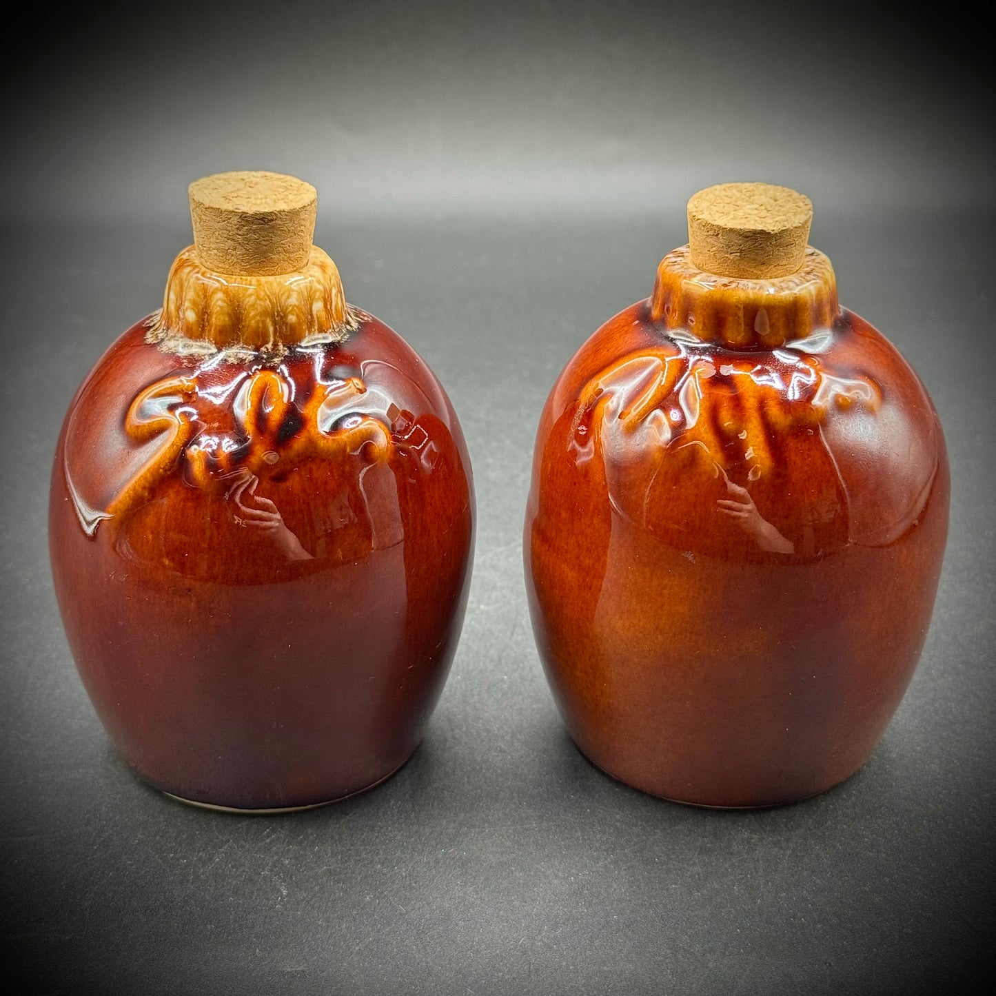 Vintage Hull Oven Proof Salt & Pepper Set