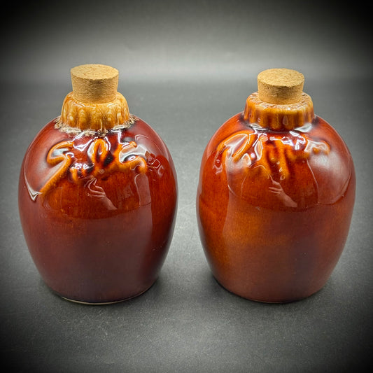 Vintage Hull Oven Proof Salt & Pepper Set