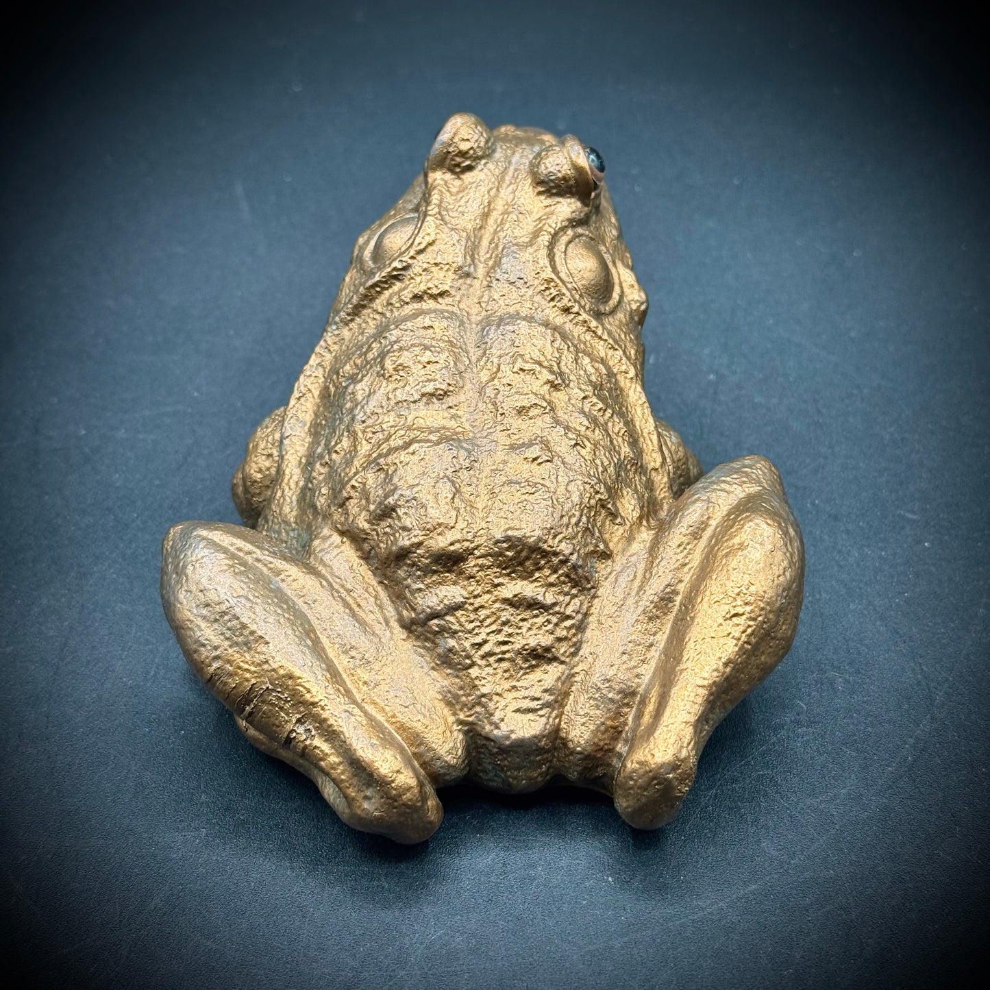 Vintage 1993 Universal Statuary Bullfrog Figurine