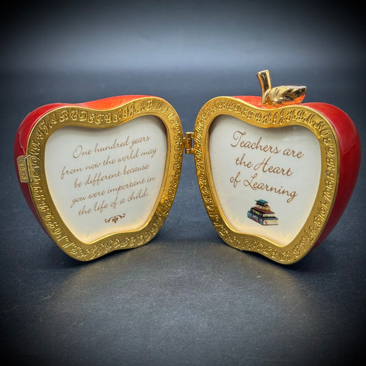 Vintage Ardleigh Elliott Teacher Apple Music Box
