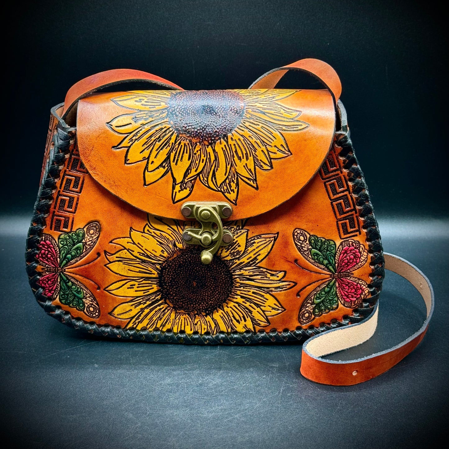 Hand Tooled Artisan Mexican Leather Sunflower Purse