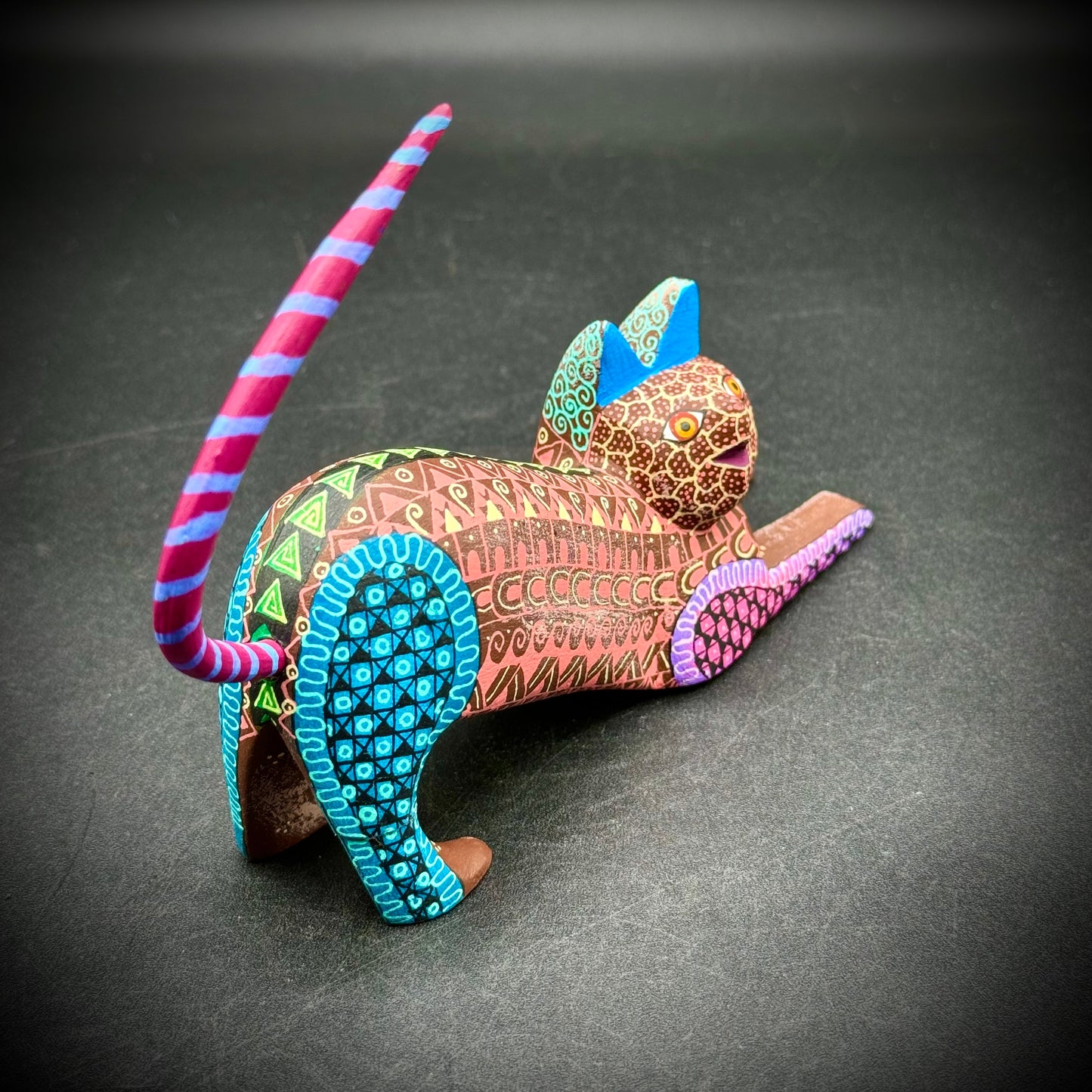 Stunning Hand Painted Cat Alebrije Figurine