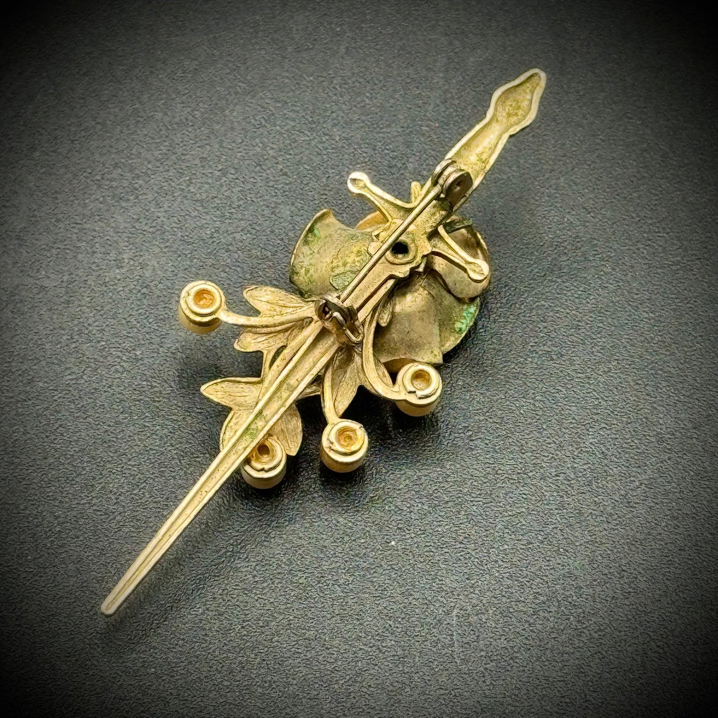 Vintage Brooch with Faux Pearls