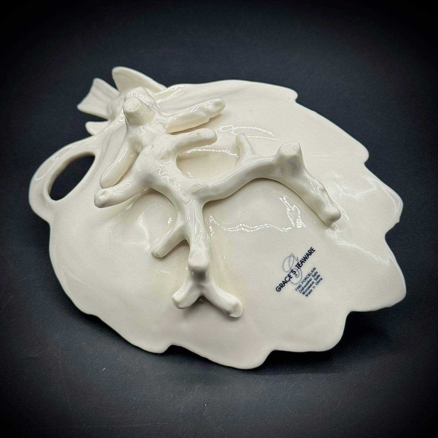 White Porcelain Dish with Bird & Leaf Motif