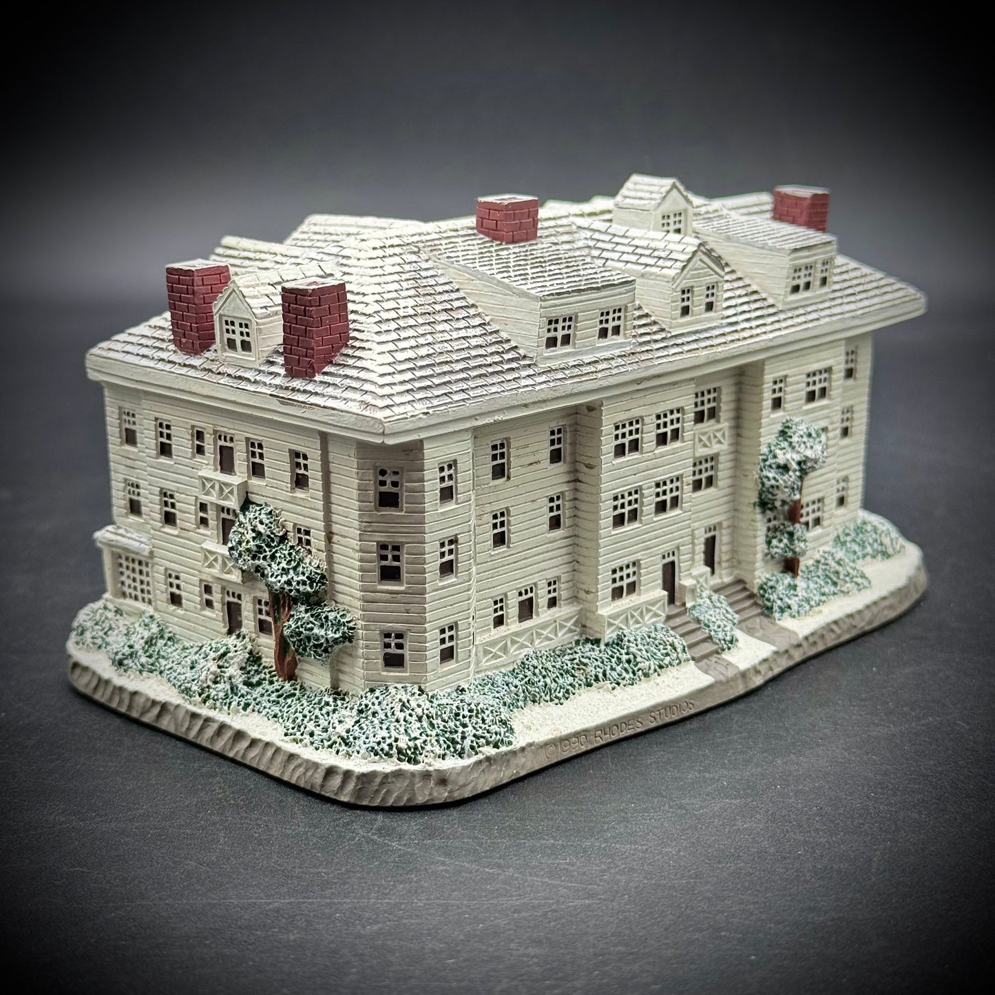 Vintage Rhodes Studio Rockwell's Hometown "The Red Lion Inn"