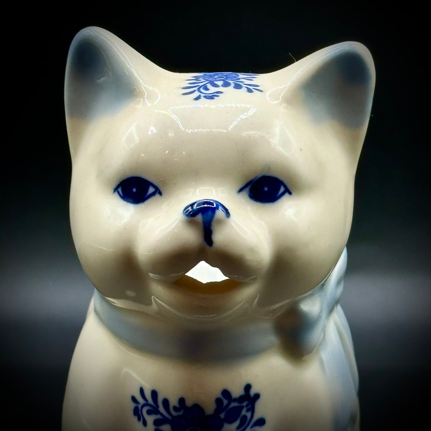 Vintage Ceramic Whimsical Blue & White Cat Creamer