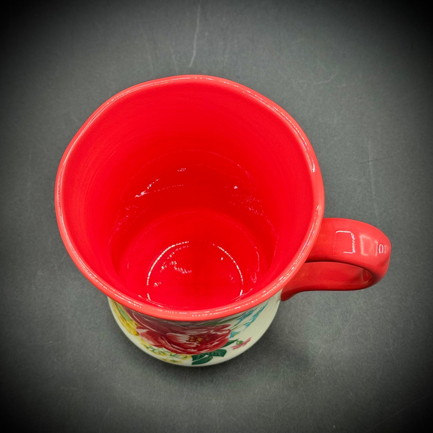 New with Label Pioneer Woman Red Flower Mug
