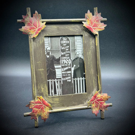 Arts & Crafts Style Leaves Frame with Vintage Print