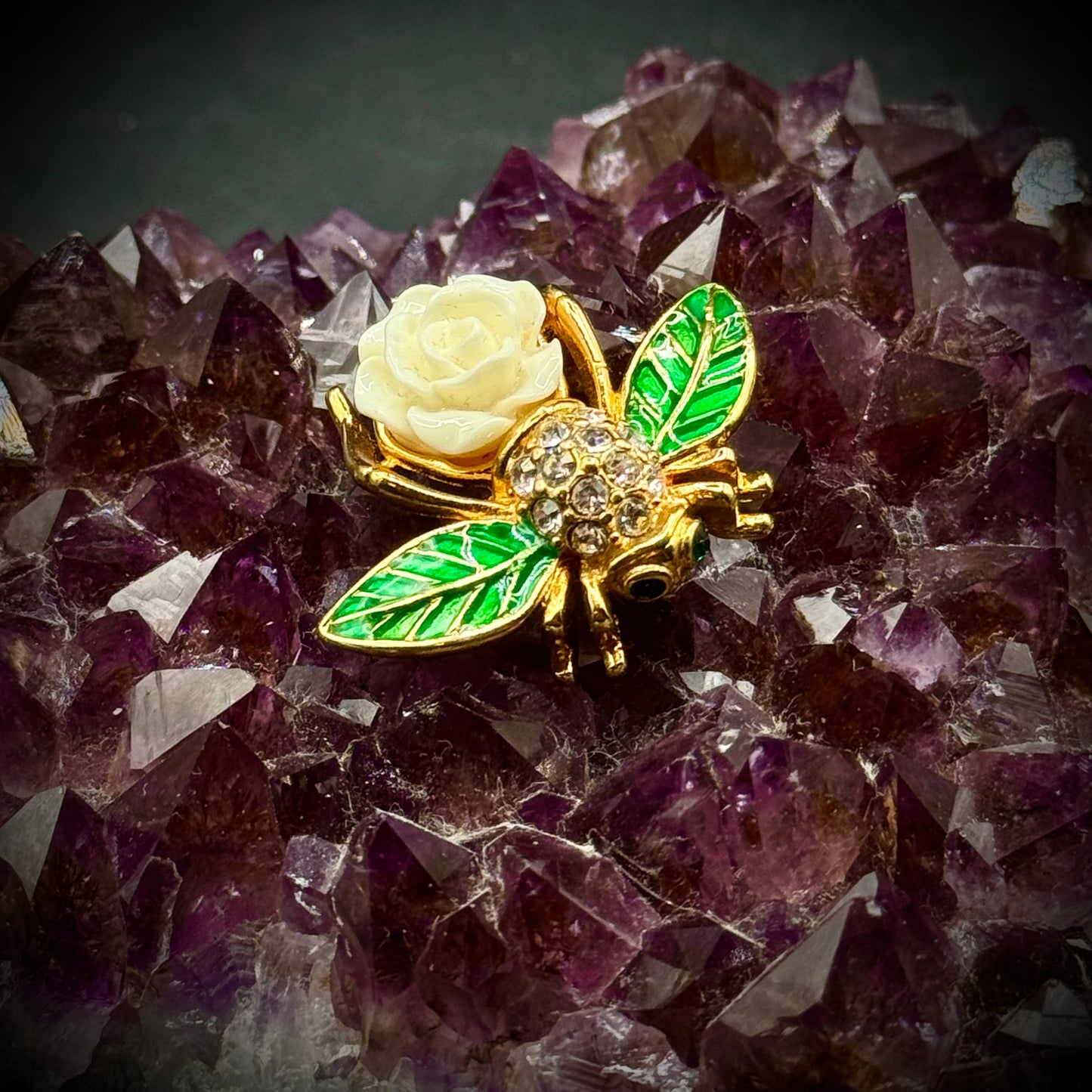 RARE Joan Rivers Signed Limited Edition Gardenia Bee Pin